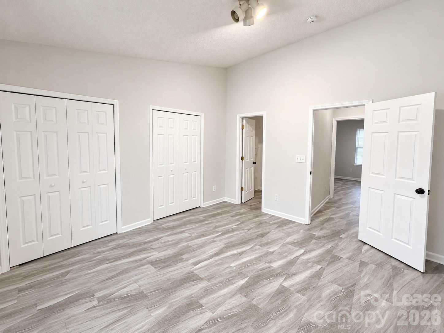 14147 Tranters Creek Lane Property Photo 12