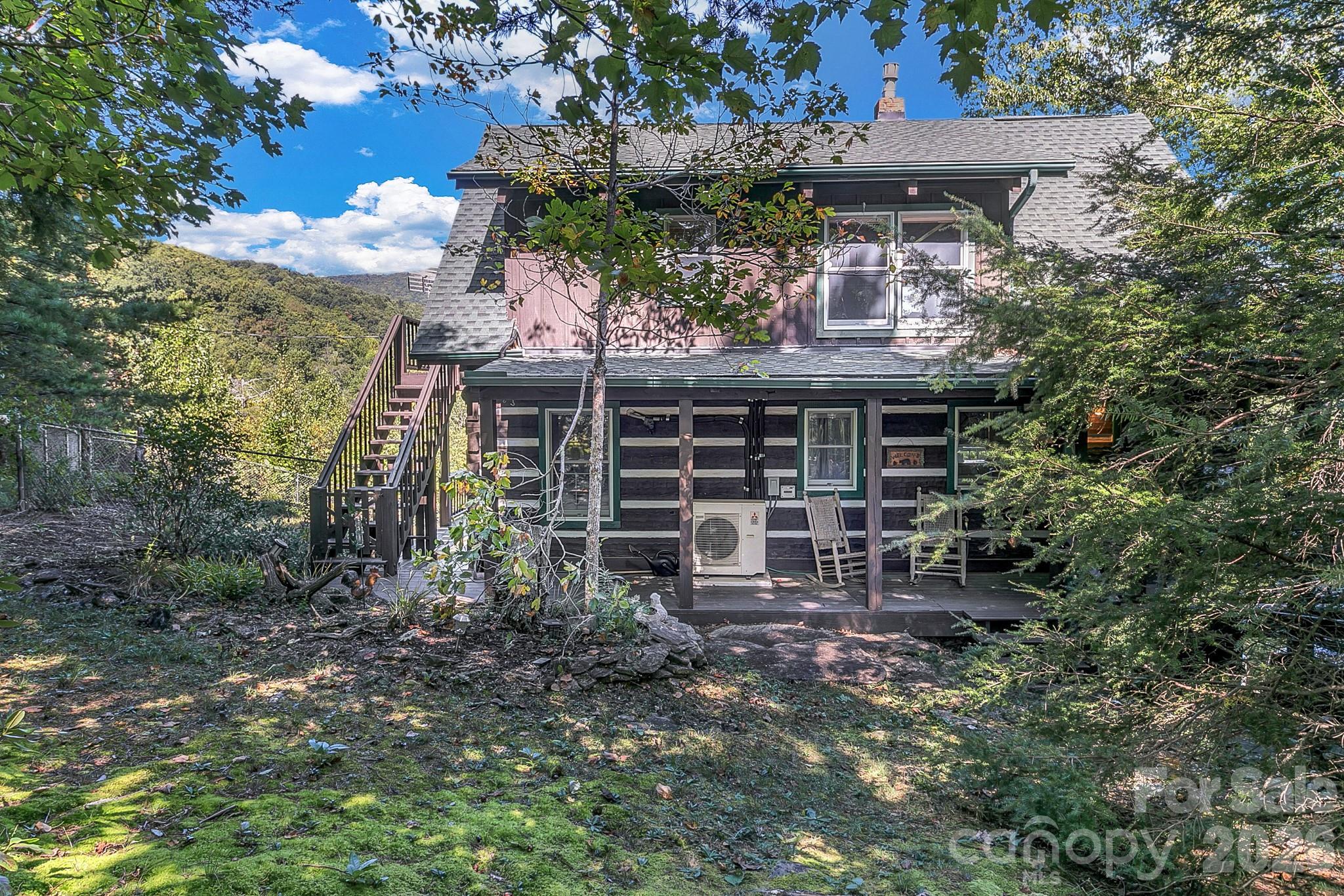 169 Laurel Creek Drive Property Photo 6