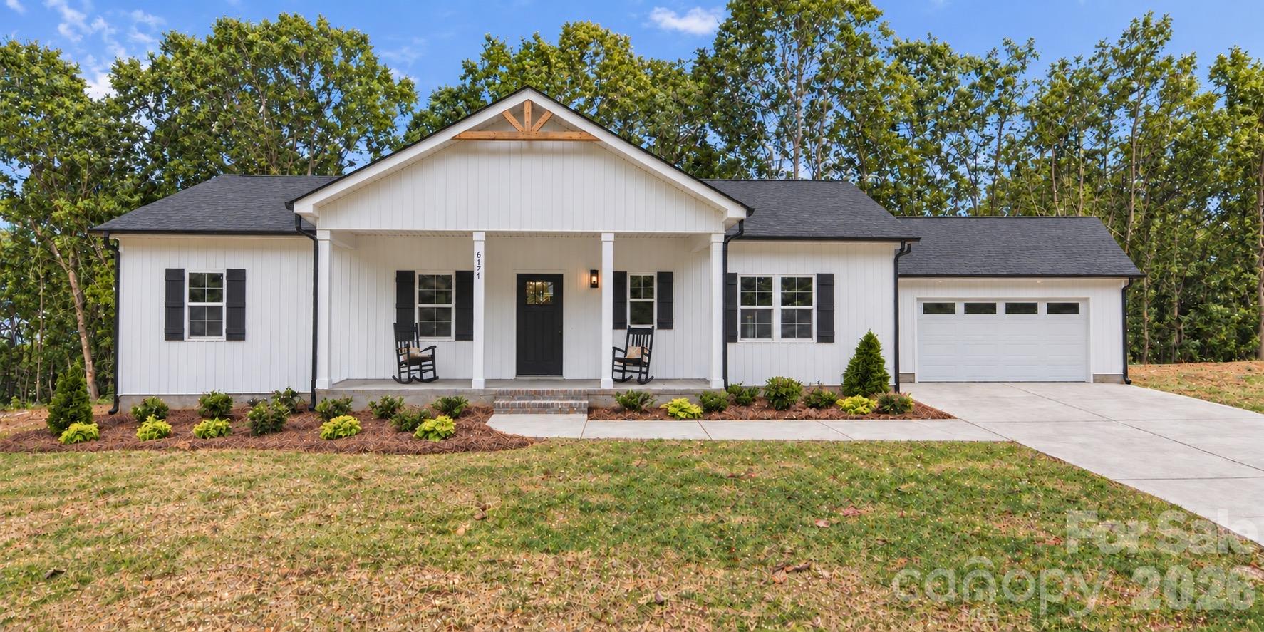 1725 White Store Road Property Photo 1