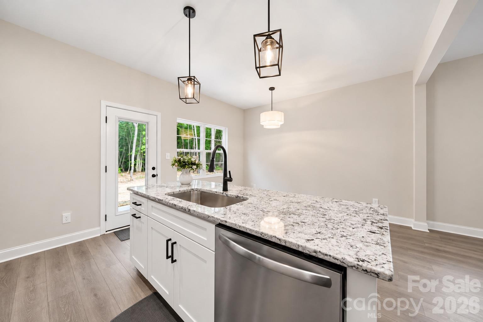 1725 White Store Road Property Photo 7