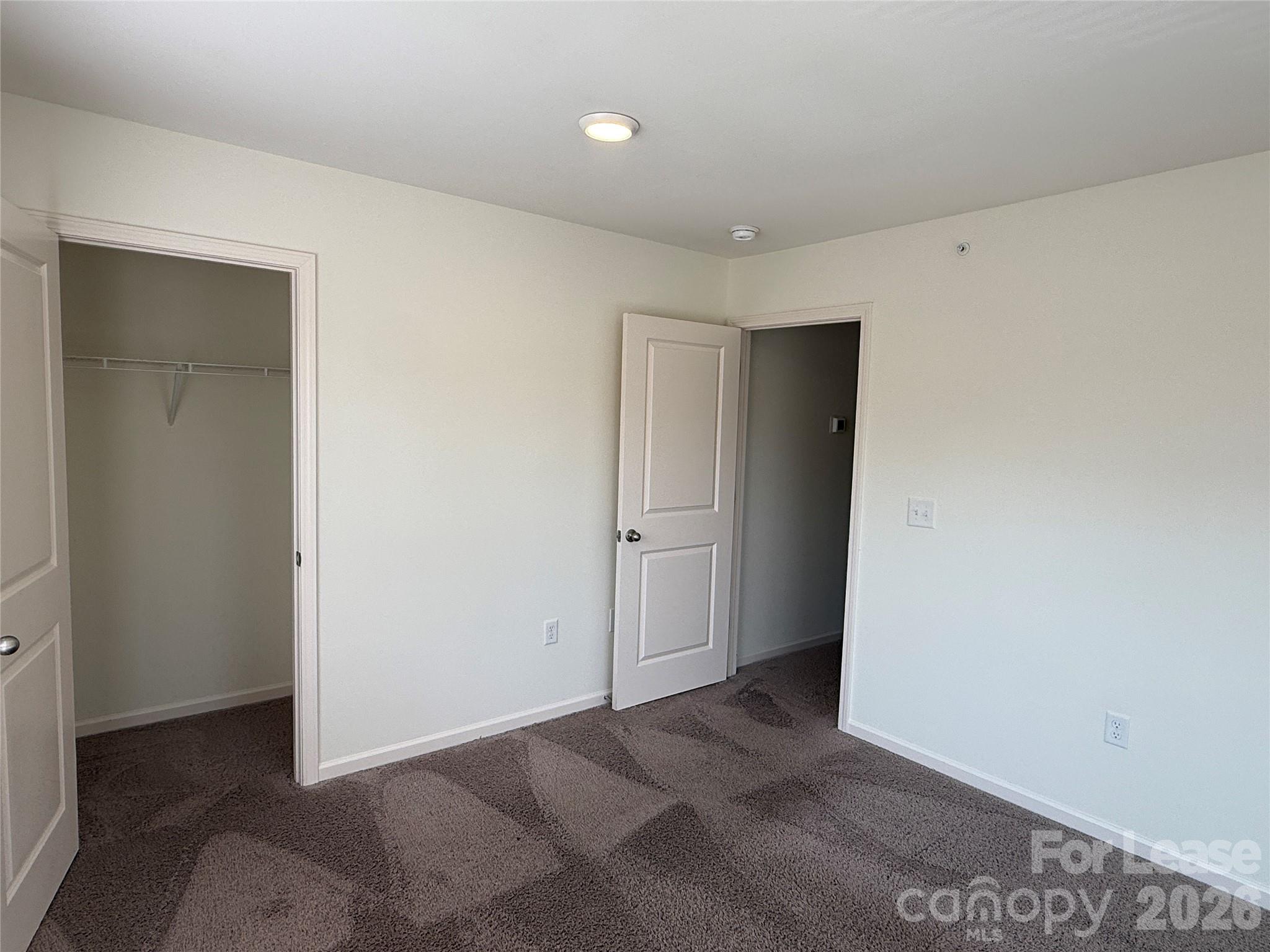 2029 Oakdale Road Z Property Photo 9