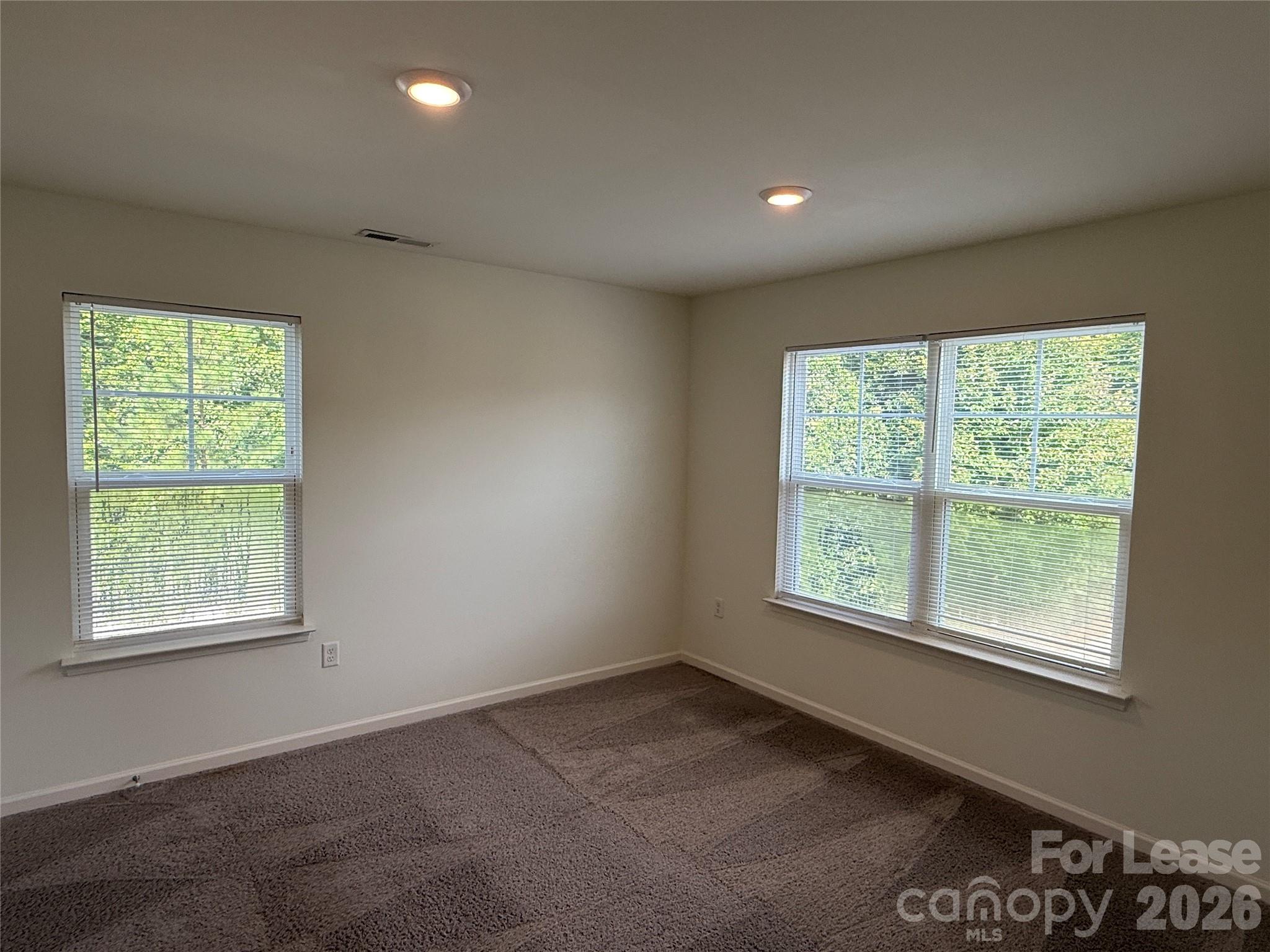 2029 Oakdale Road Z Property Photo 11