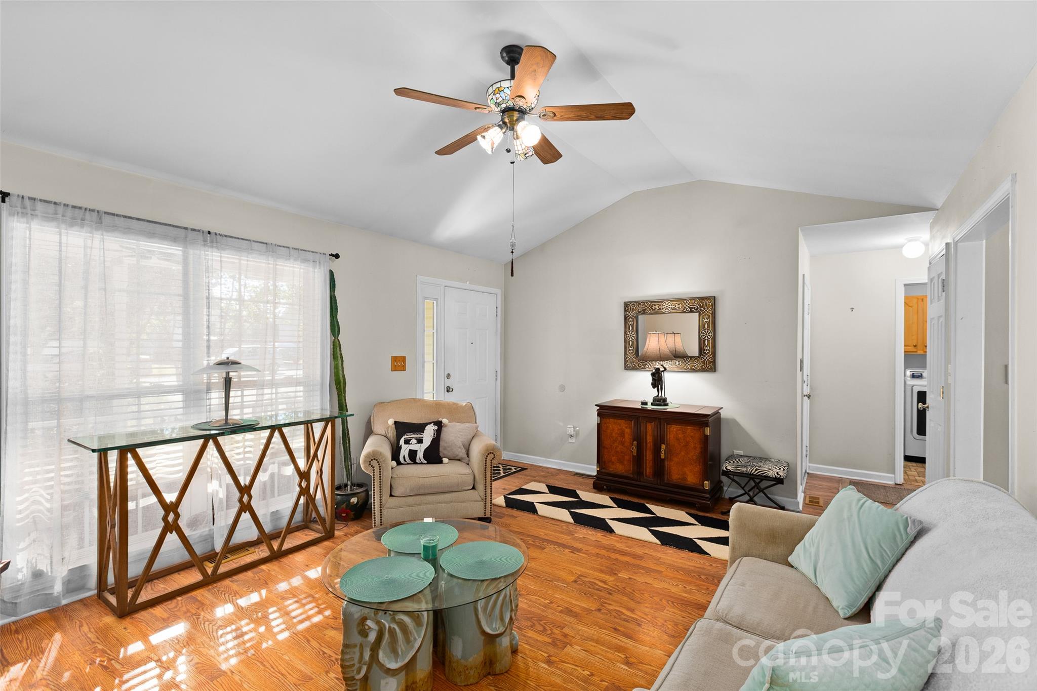 4618 Hendrix Court Property Photo 6