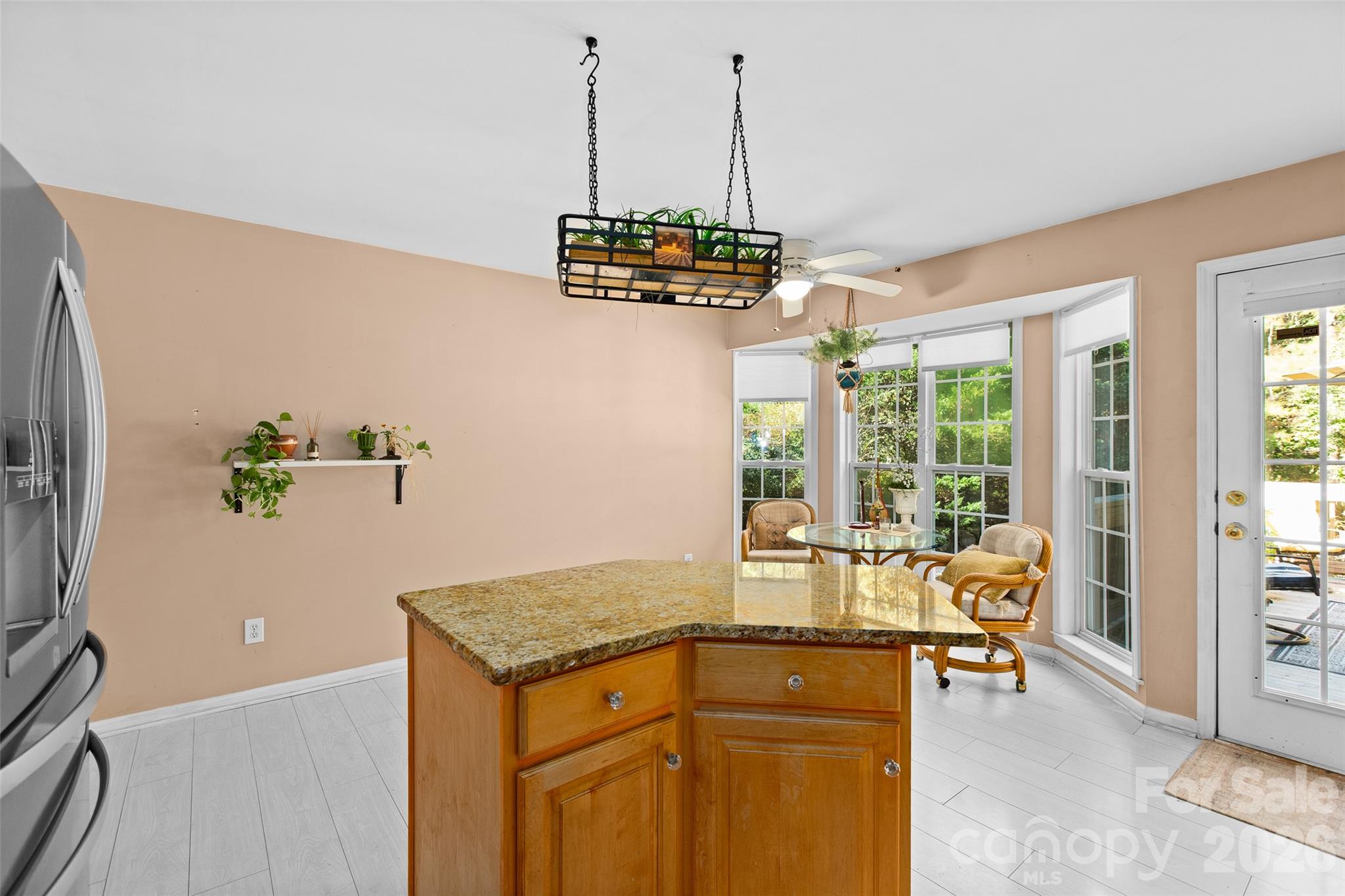 4618 Hendrix Court Property Photo 11