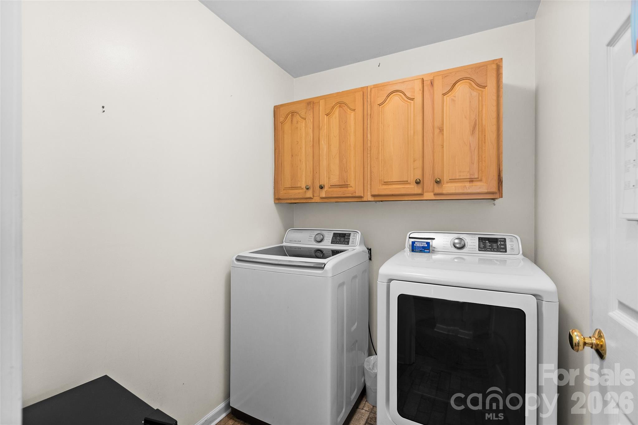 4618 Hendrix Court Property Photo 20