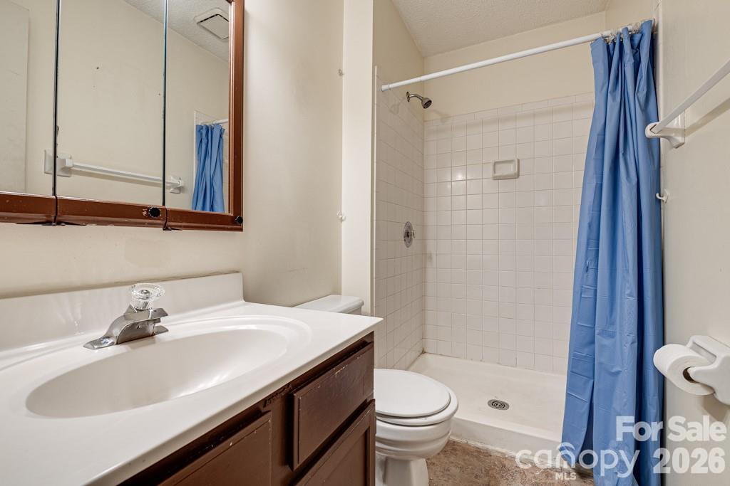 6844 Shiloh Ridge Lane Property Photo 7