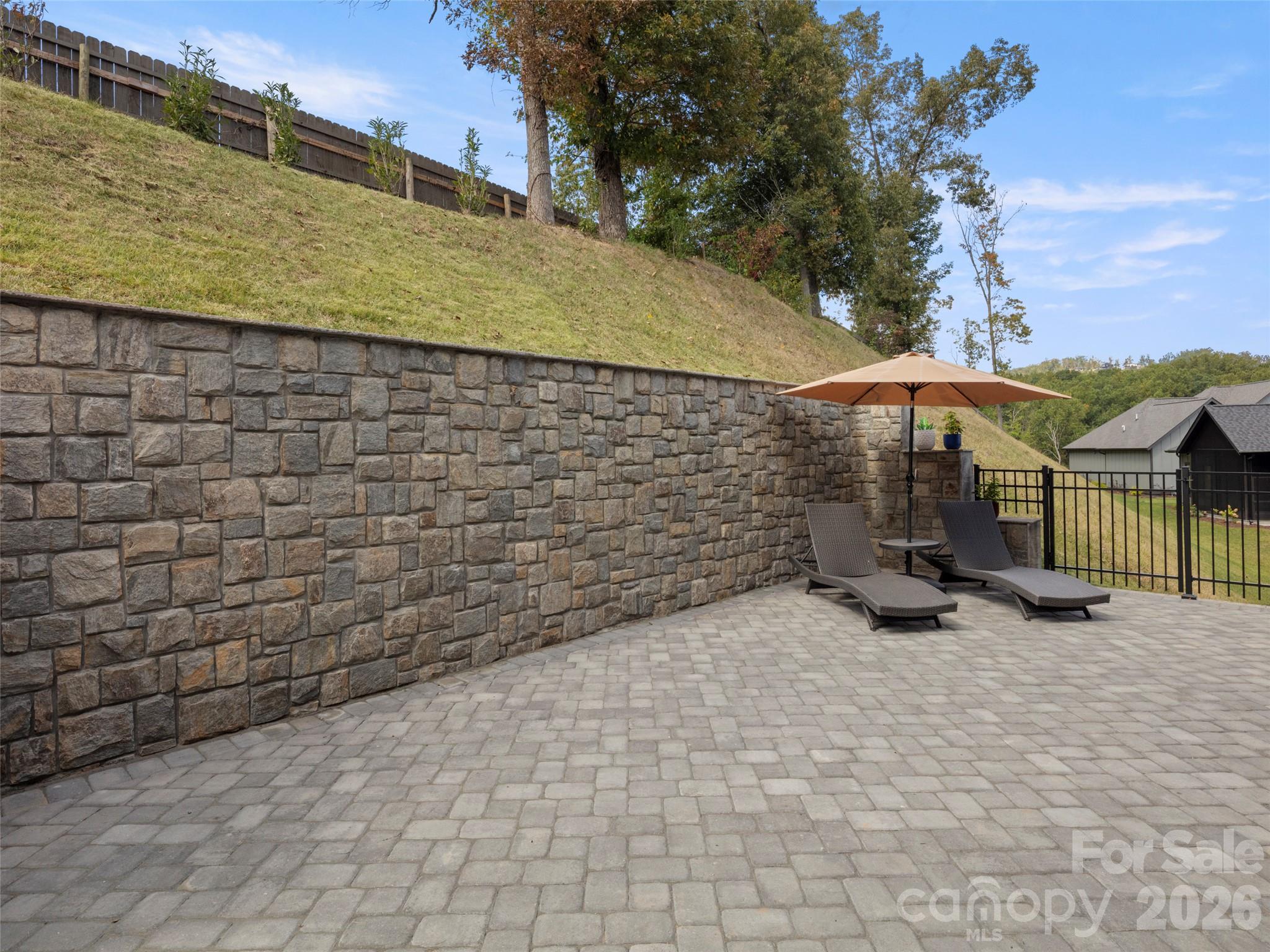 415 Big Hill Drive Property Photo 19