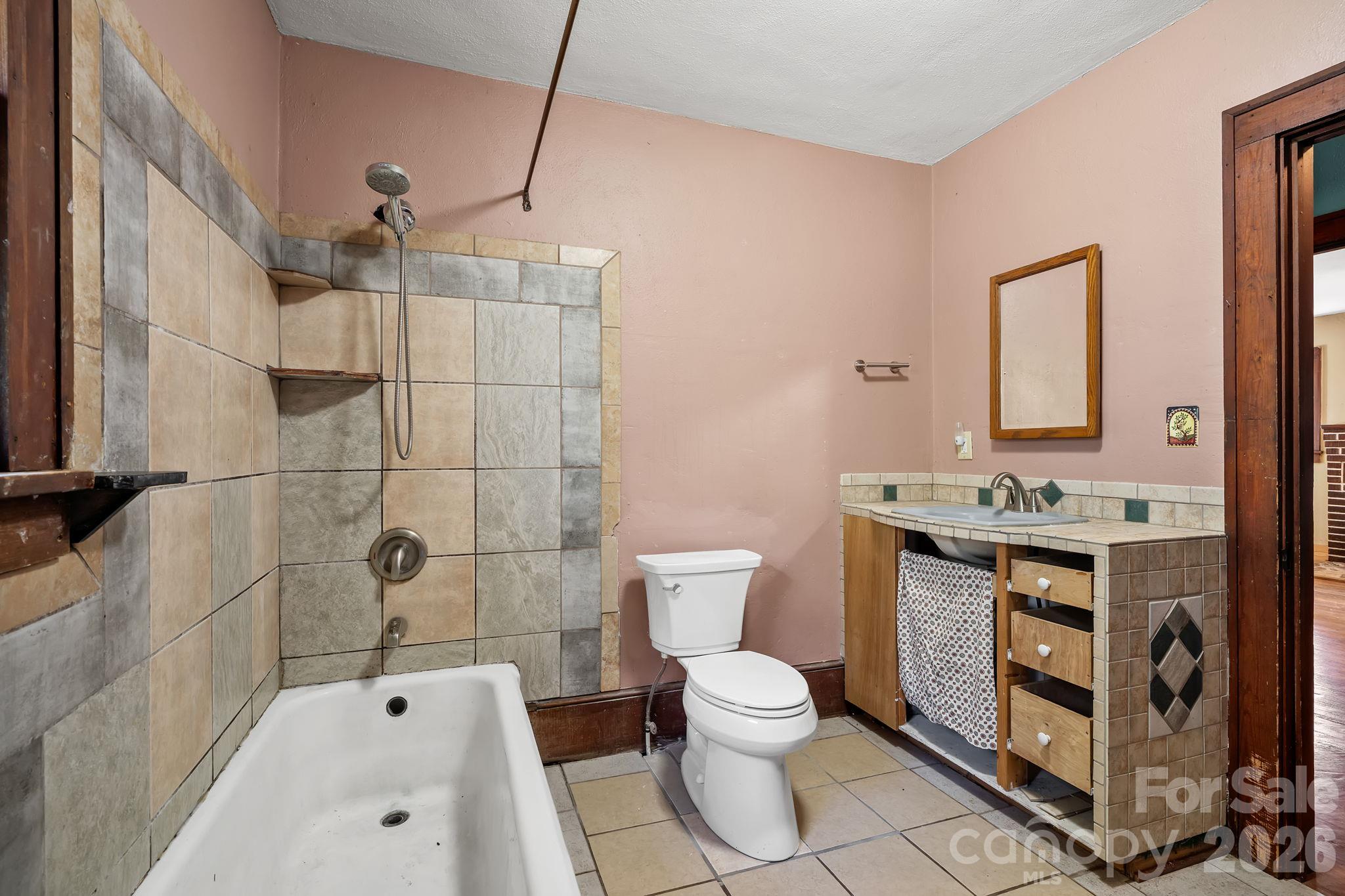 1305 Jenkins Valley Road Property Photo 15