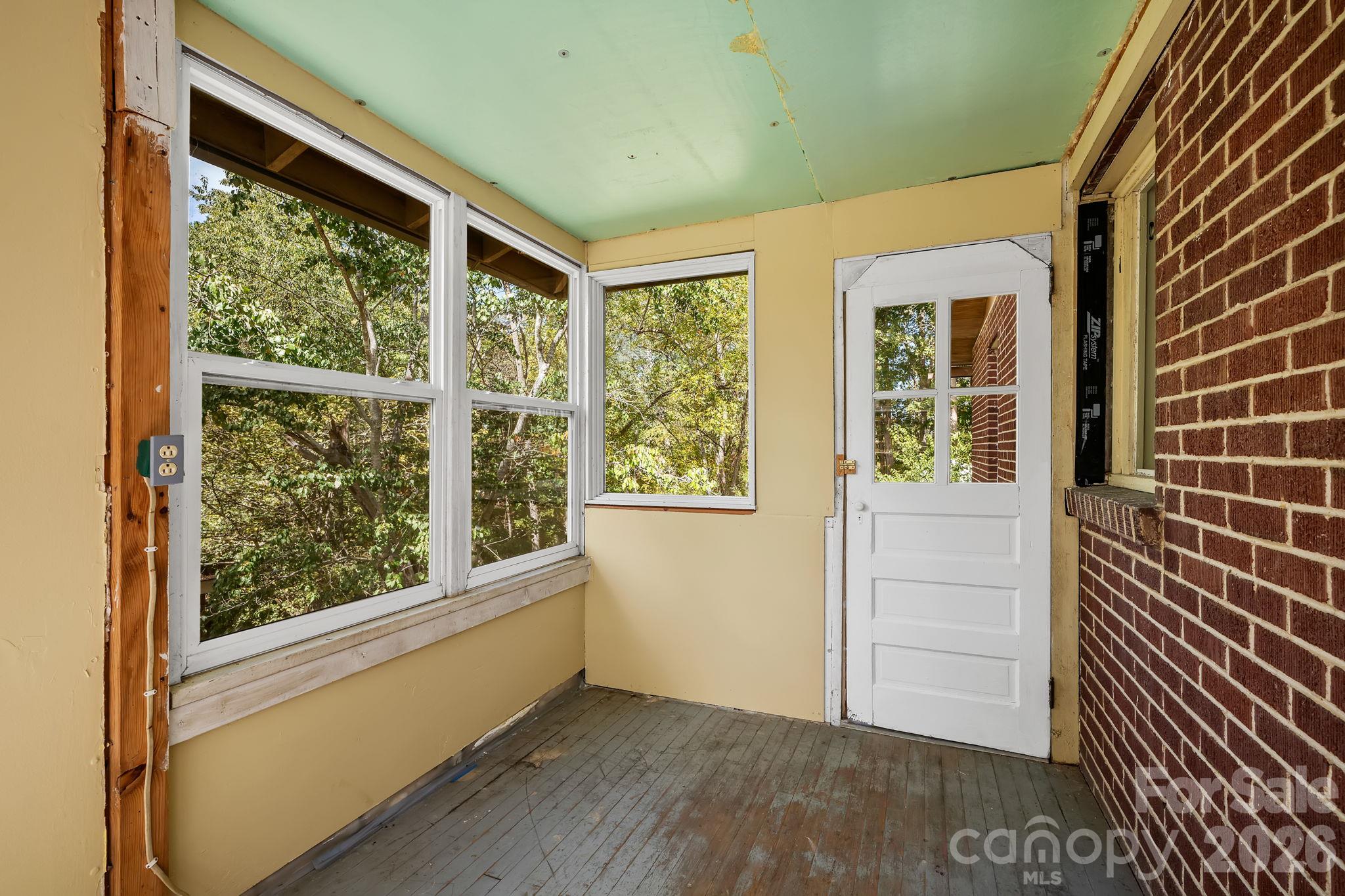 1305 Jenkins Valley Road Property Photo 16