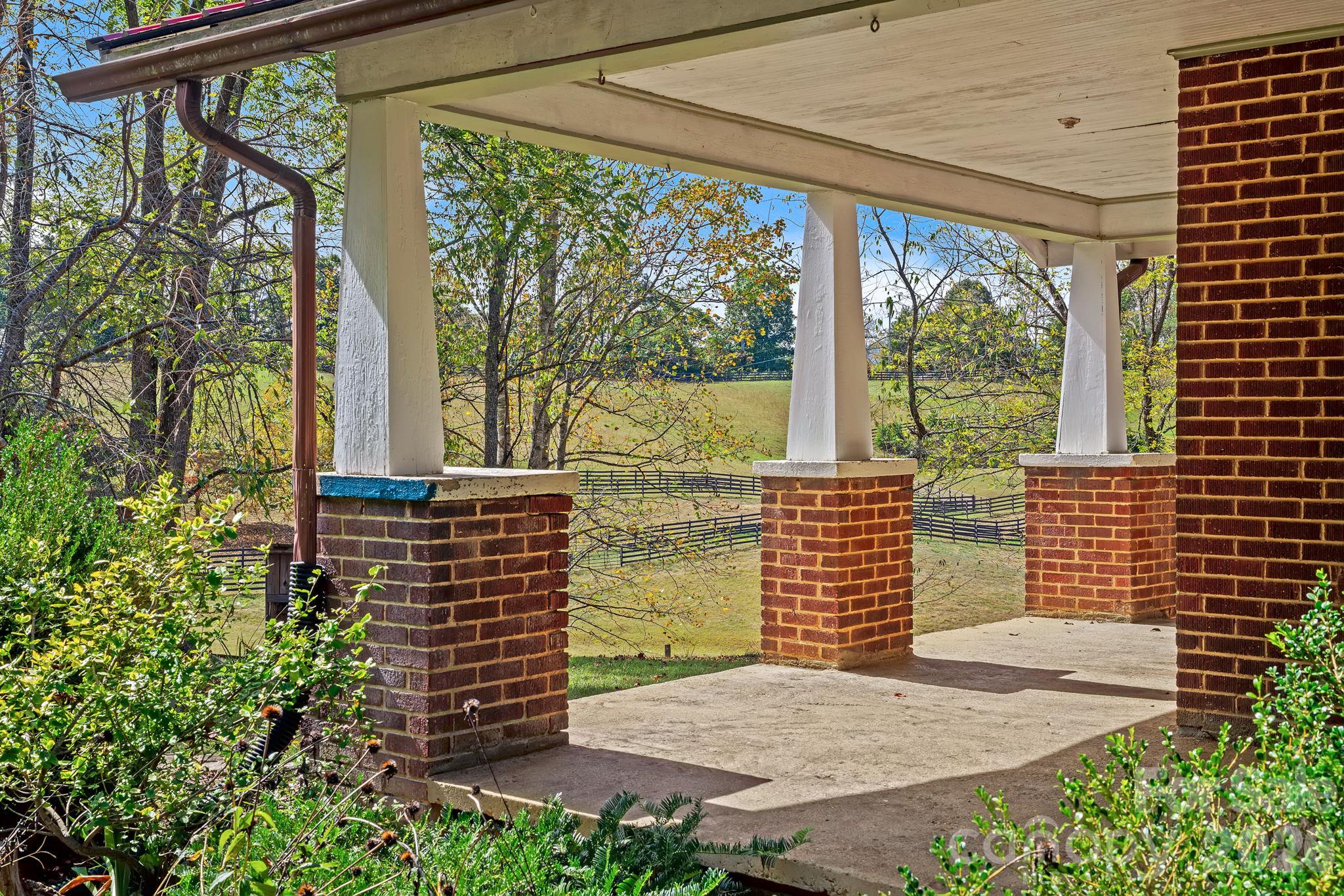 1305 Jenkins Valley Road Property Photo 27