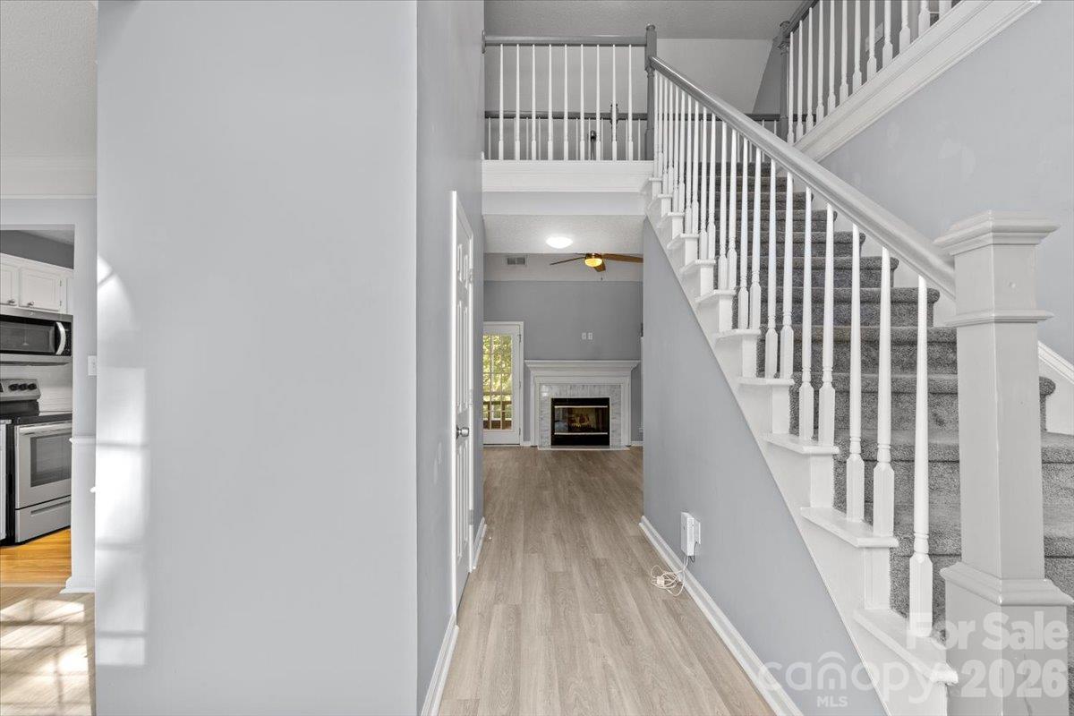 3688 Lake Spring Avenue Property Photo 4