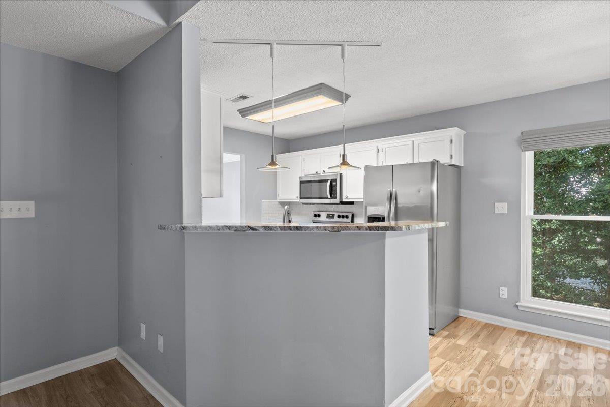 3688 Lake Spring Avenue Property Photo 9