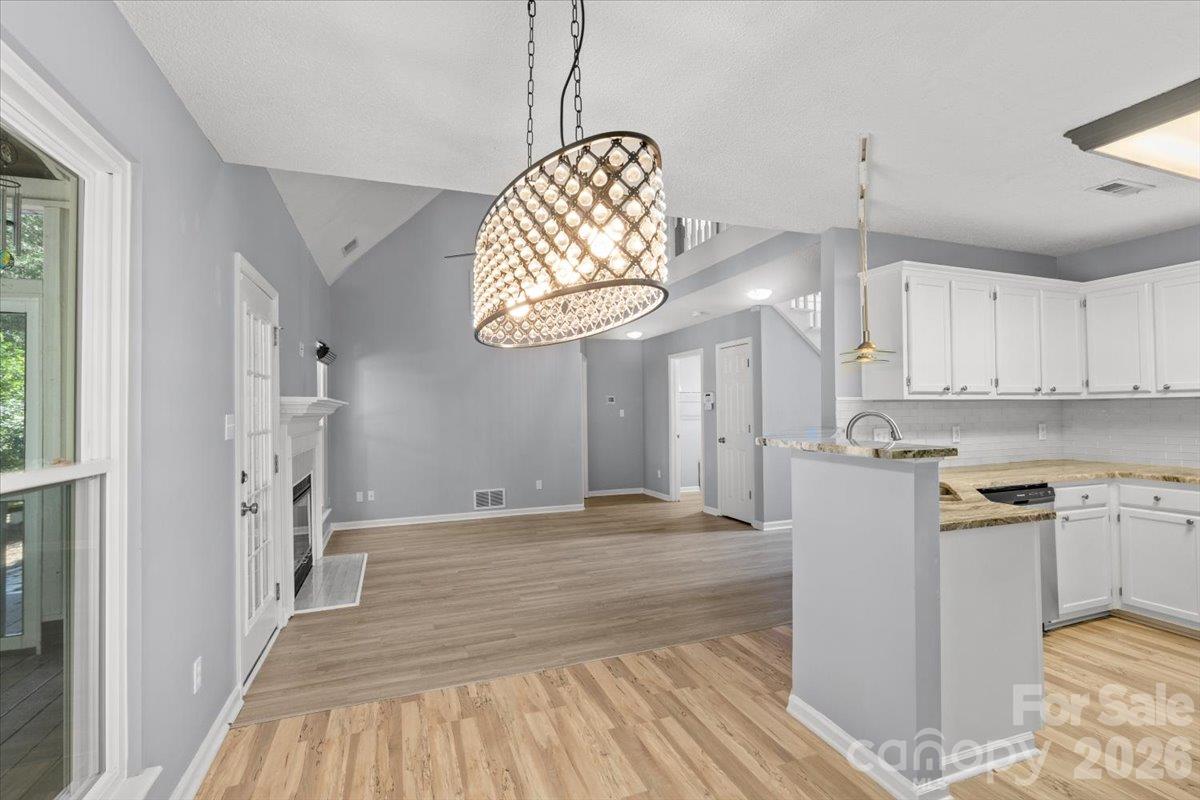 3688 Lake Spring Avenue Property Photo 10