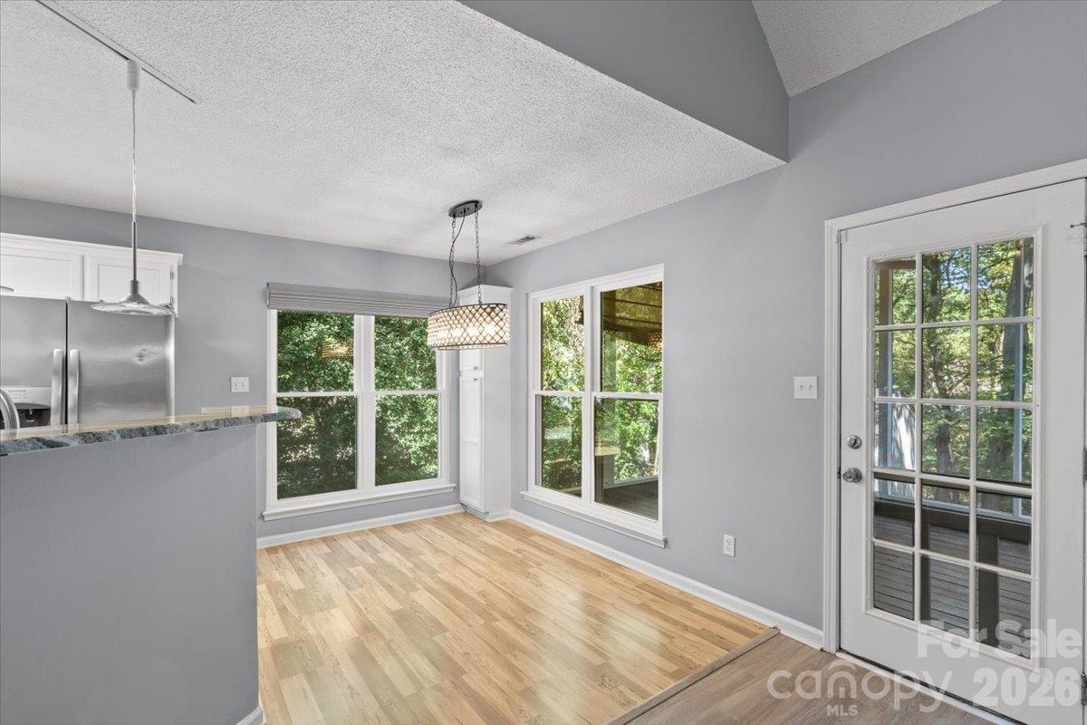 3688 Lake Spring Avenue Property Photo 11