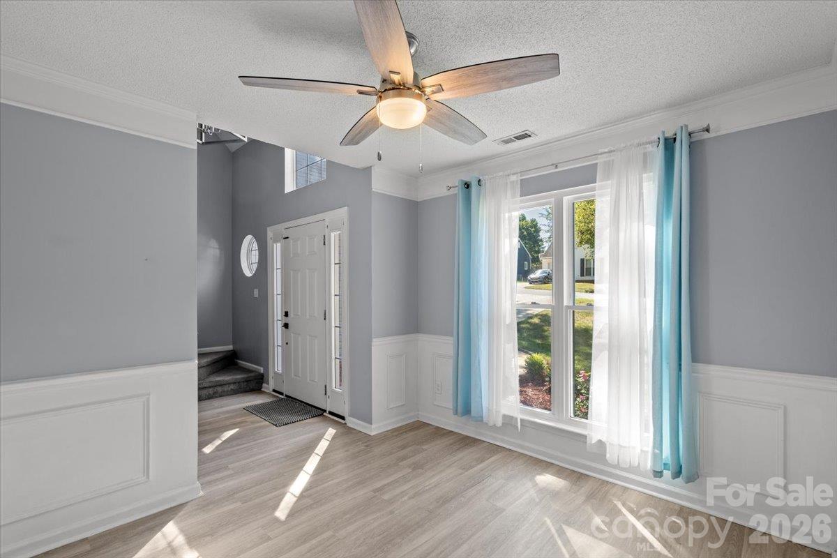 3688 Lake Spring Avenue Property Photo 15