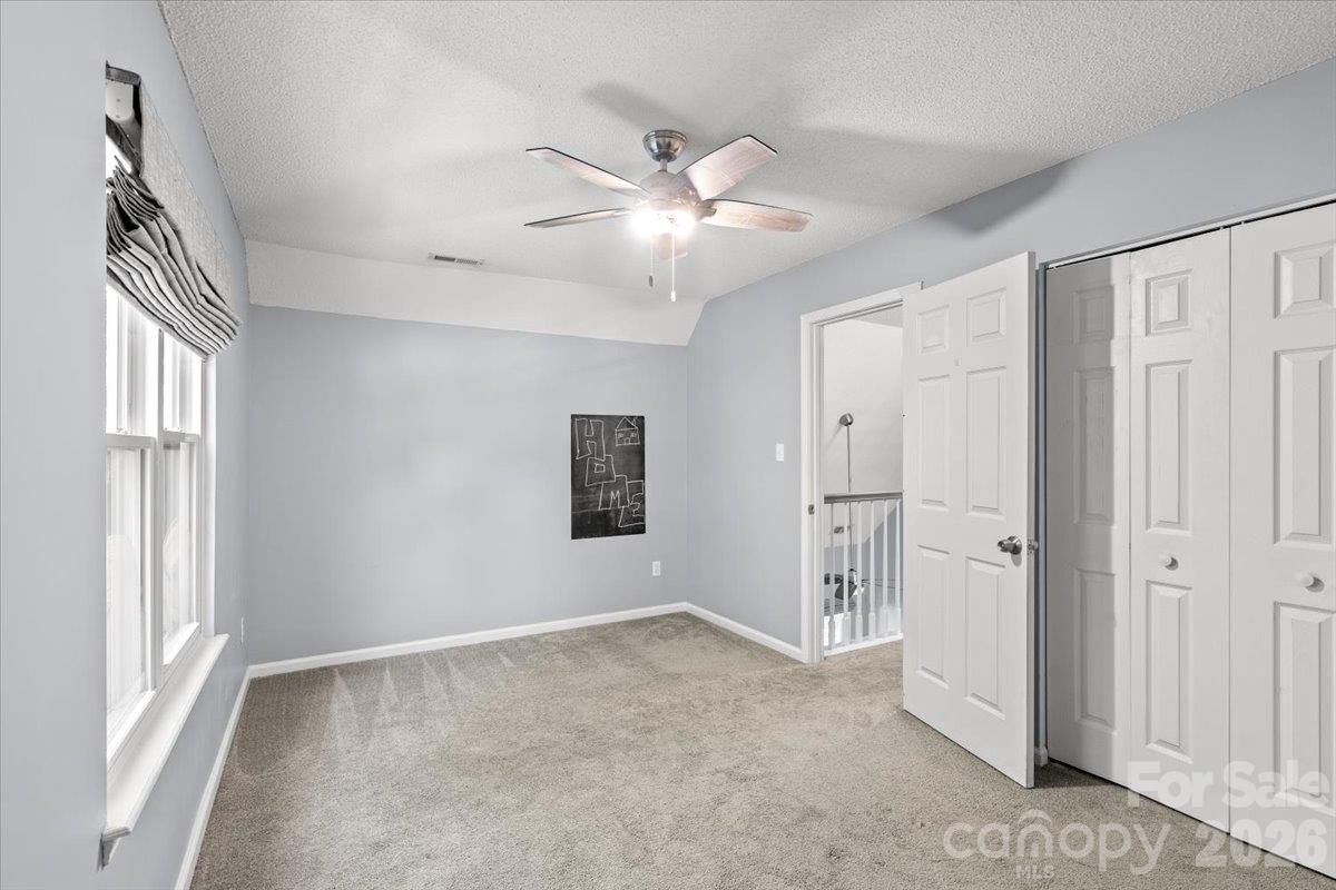 3688 Lake Spring Avenue Property Photo 20