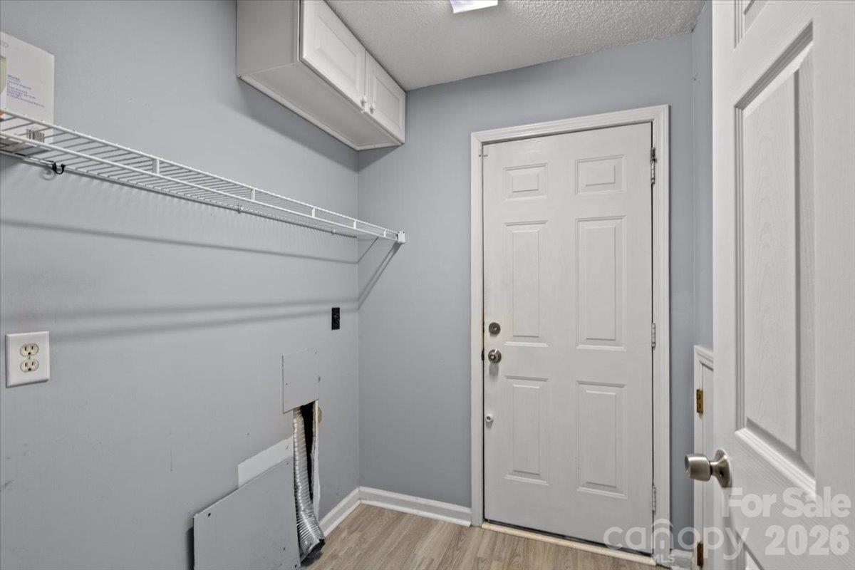 3688 Lake Spring Avenue Property Photo 29