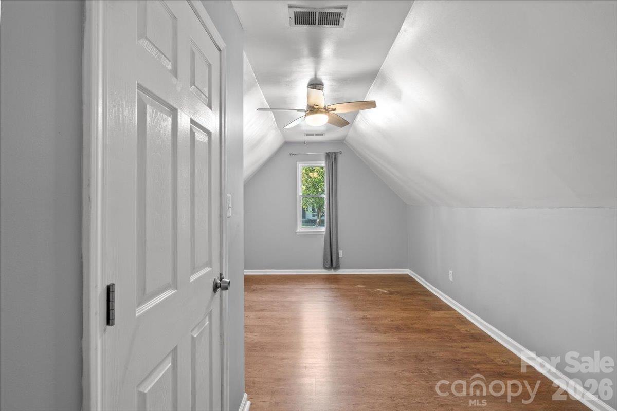 3688 Lake Spring Avenue Property Photo 31