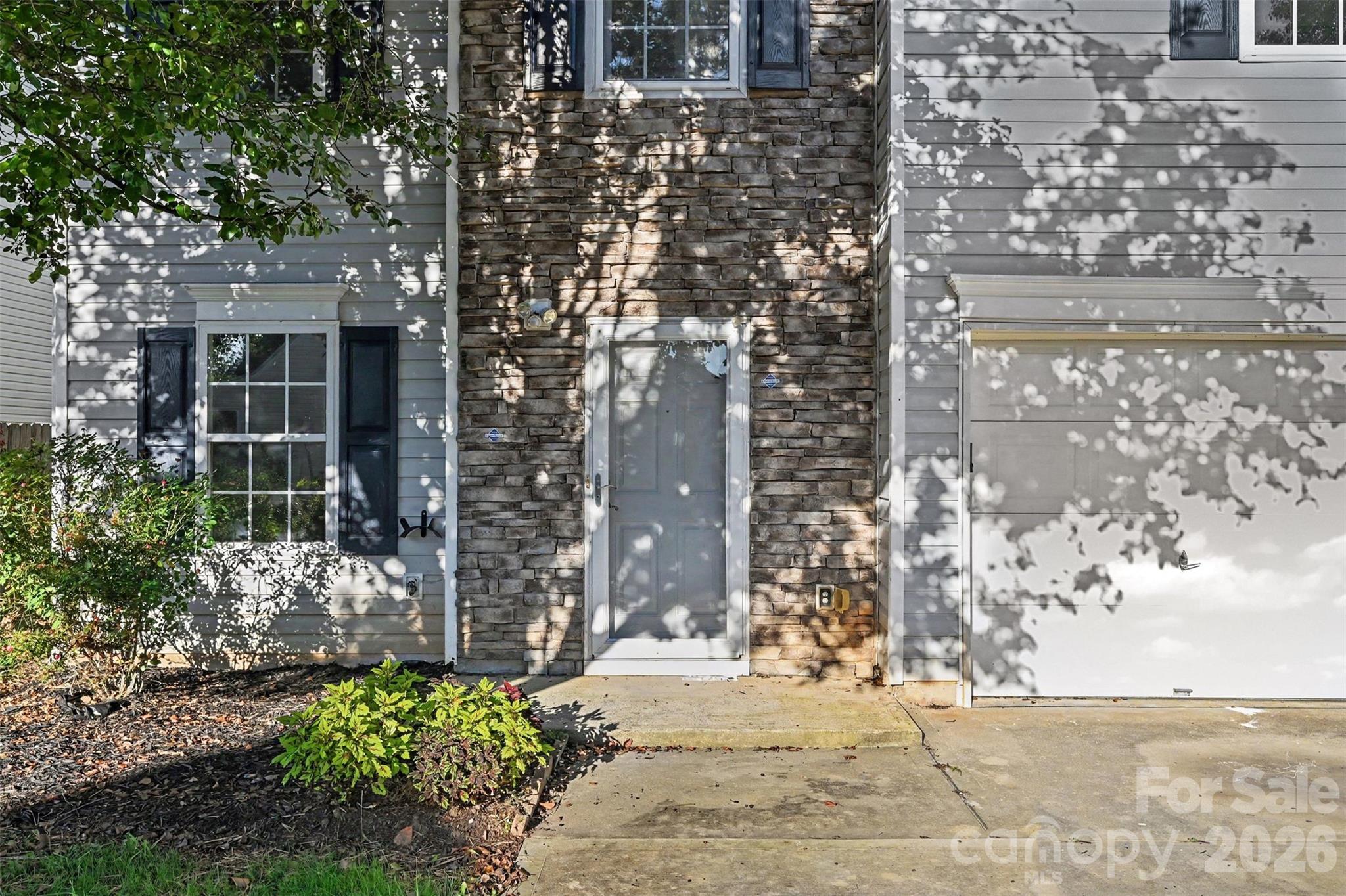 2920 Teton Drive Property Photo 4