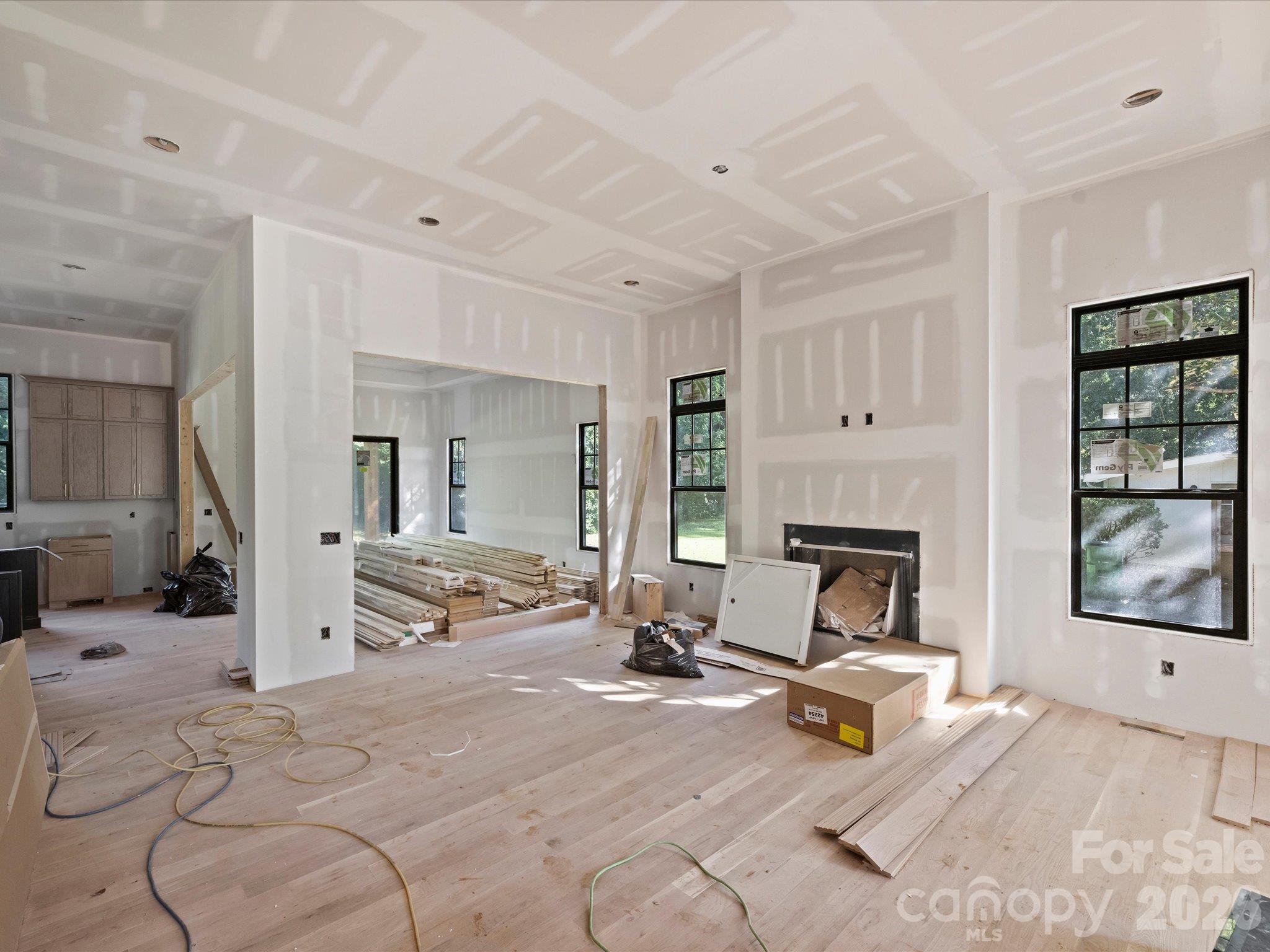 6509 Hazelton Drive Property Photo 4