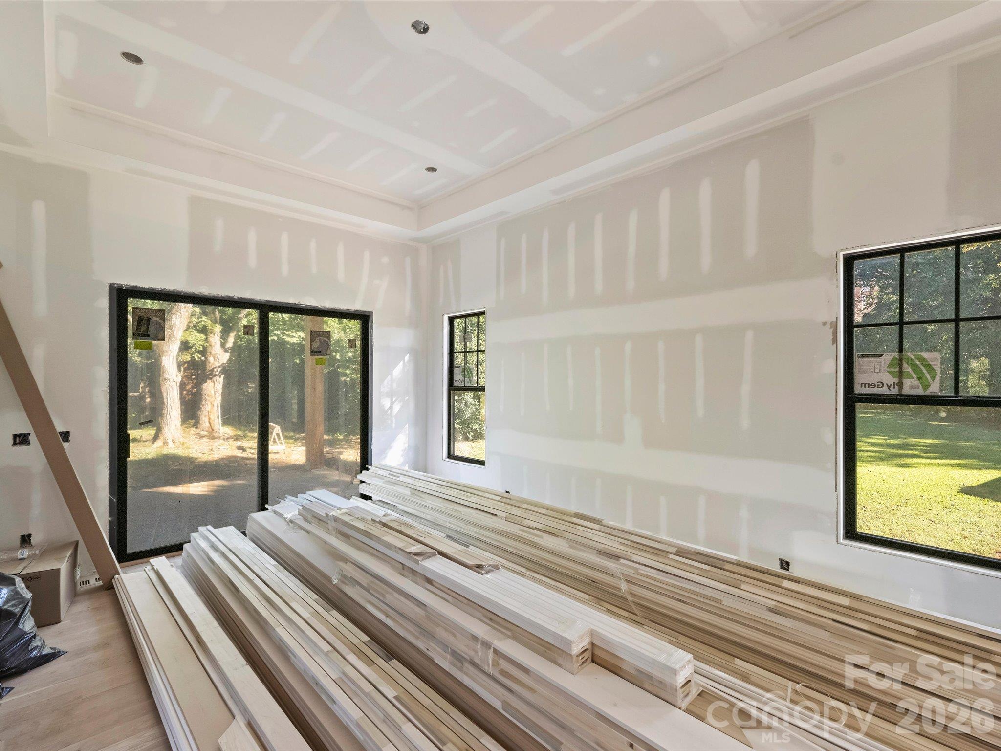 6509 Hazelton Drive Property Photo 10