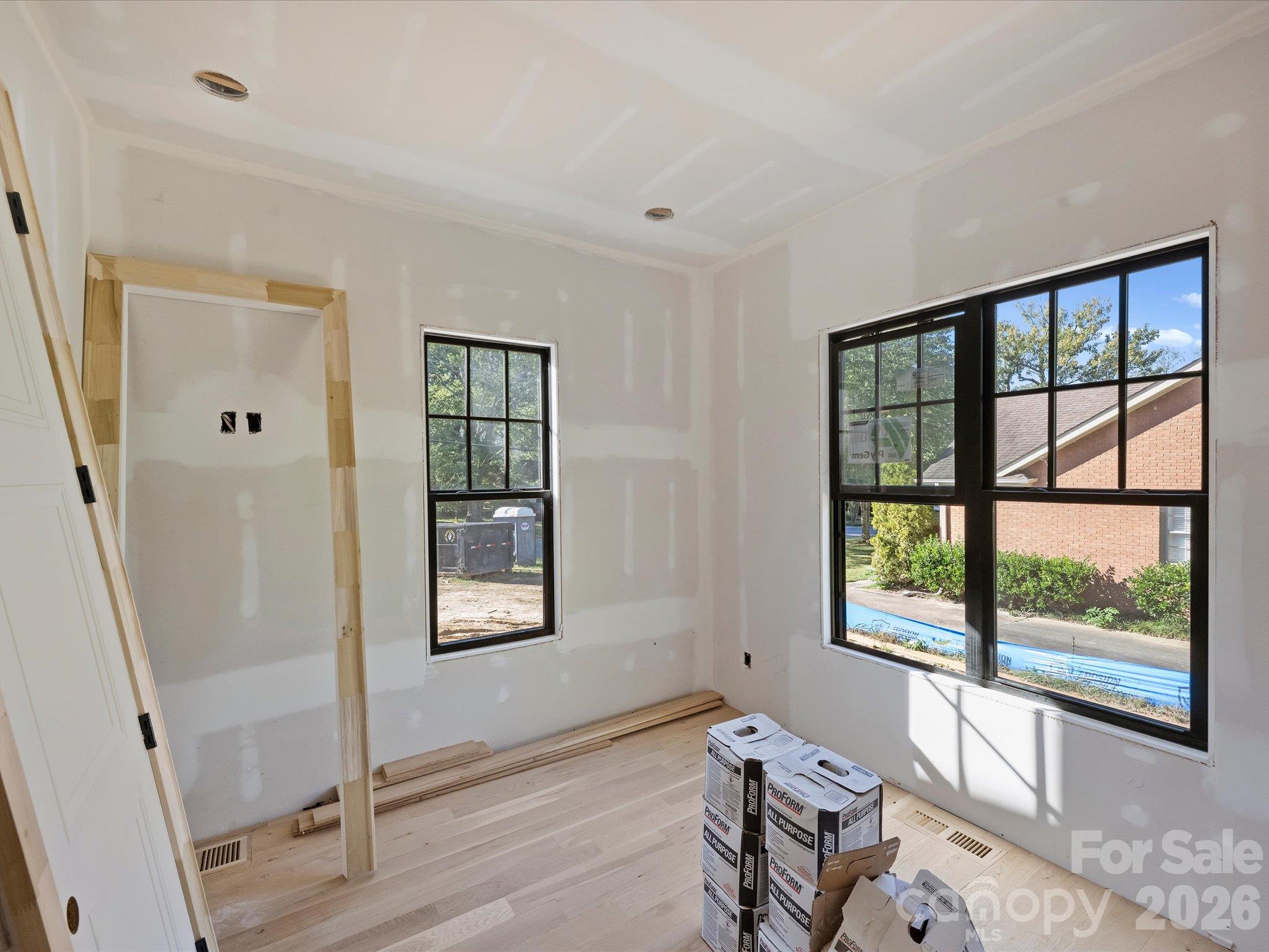 6509 Hazelton Drive Property Photo 23
