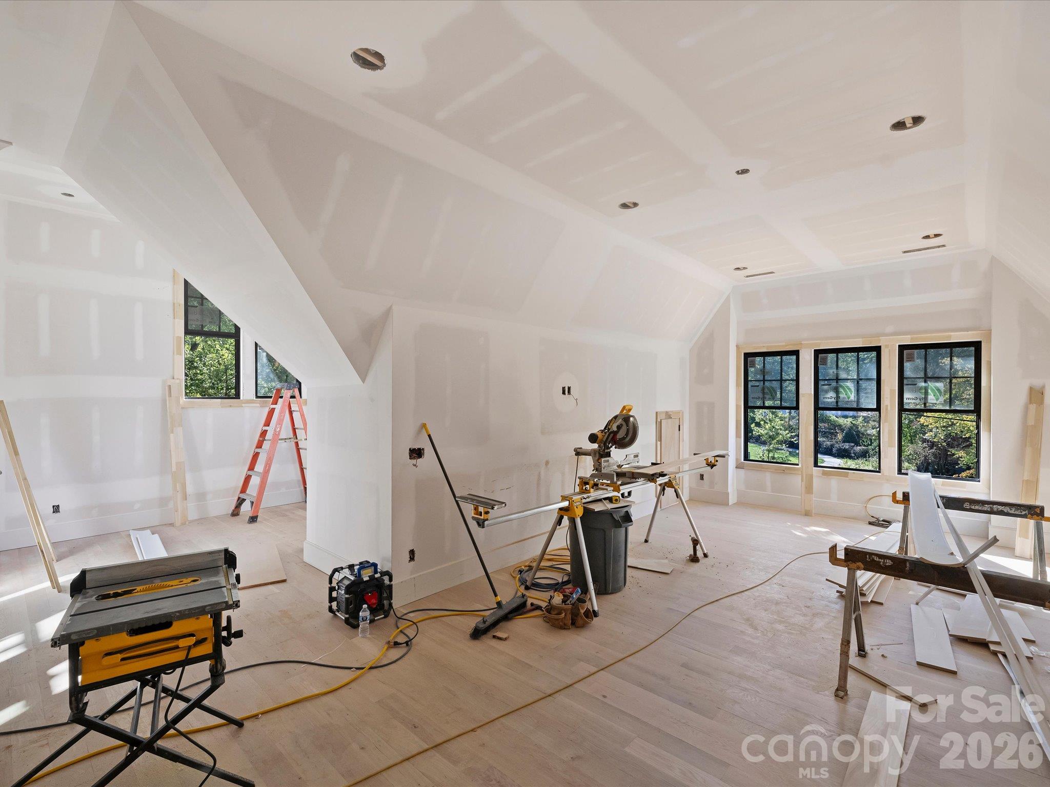 6509 Hazelton Drive Property Photo 28