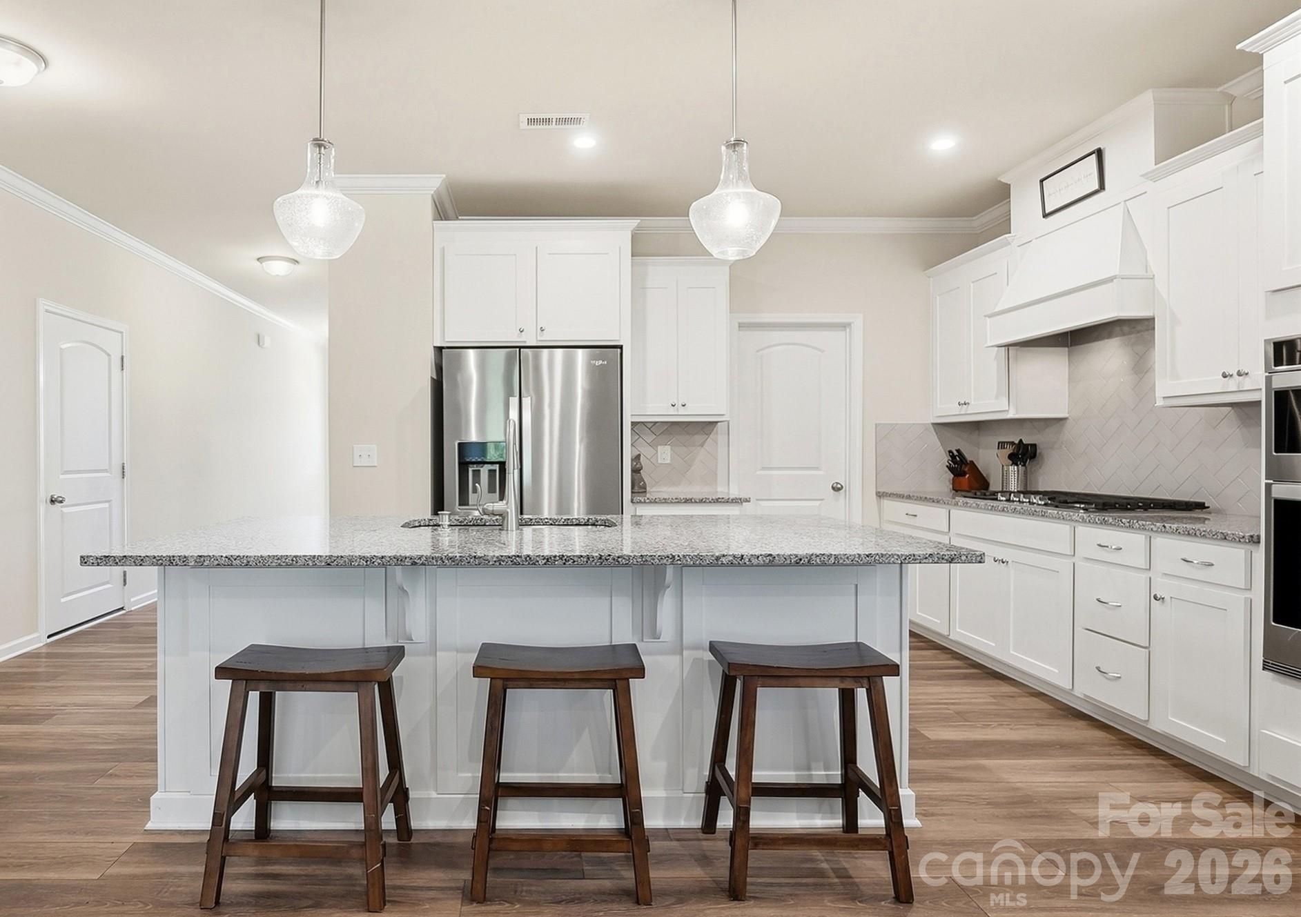 1403 Laggan Lane Property Photo 4