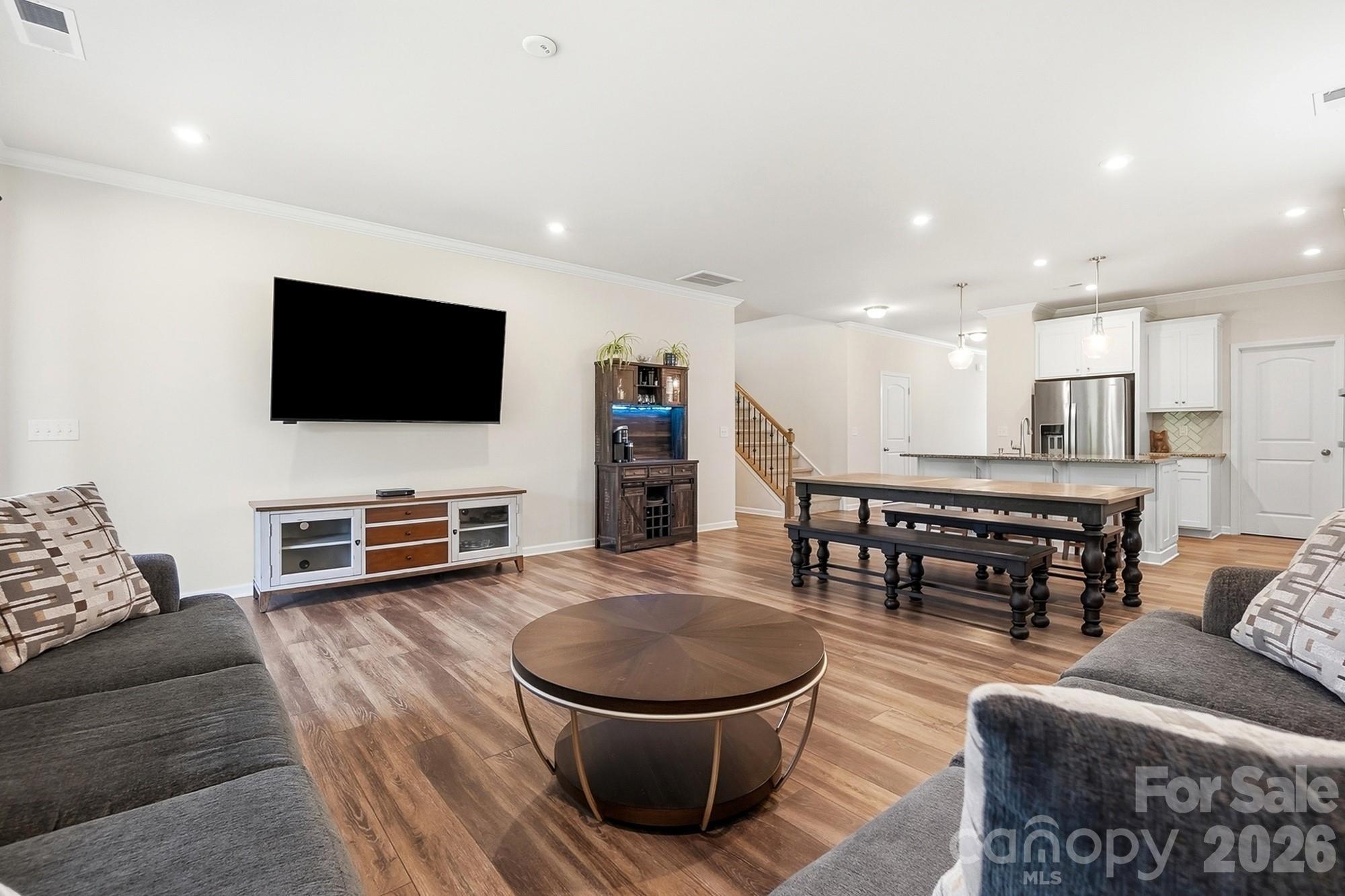 1403 Laggan Lane Property Photo 9
