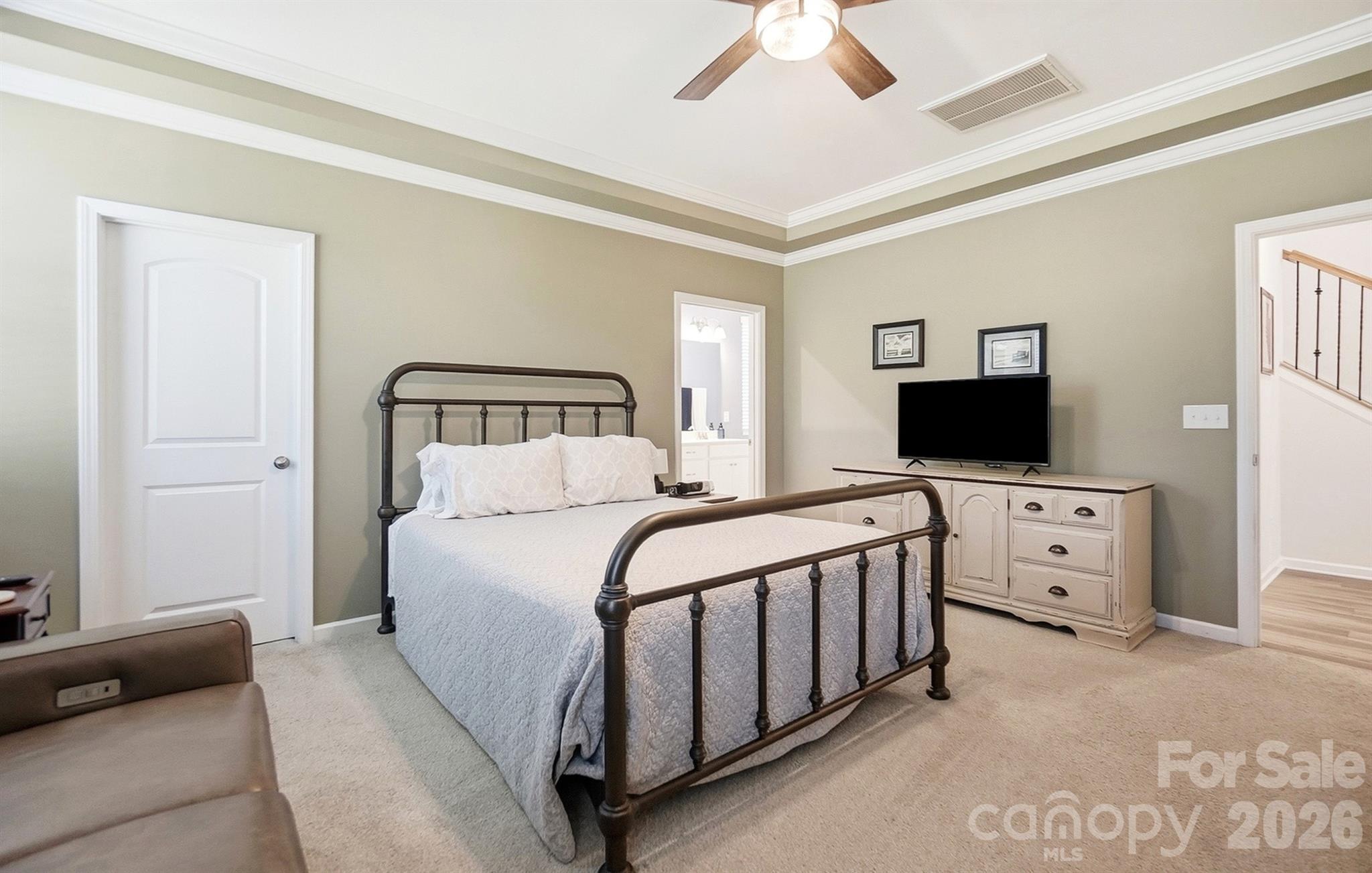 1403 Laggan Lane Property Photo 10