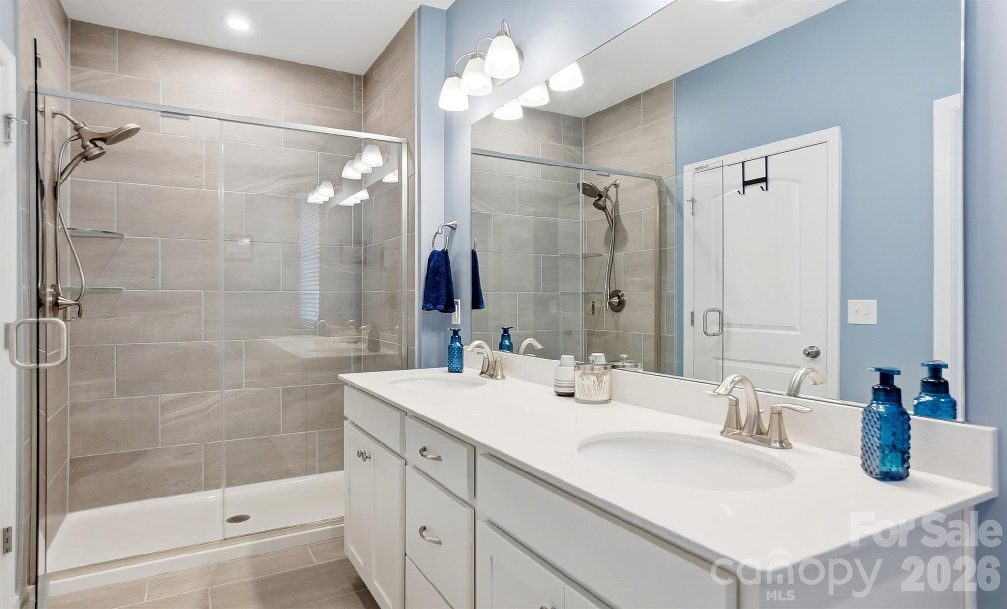 1403 Laggan Lane Property Photo 11