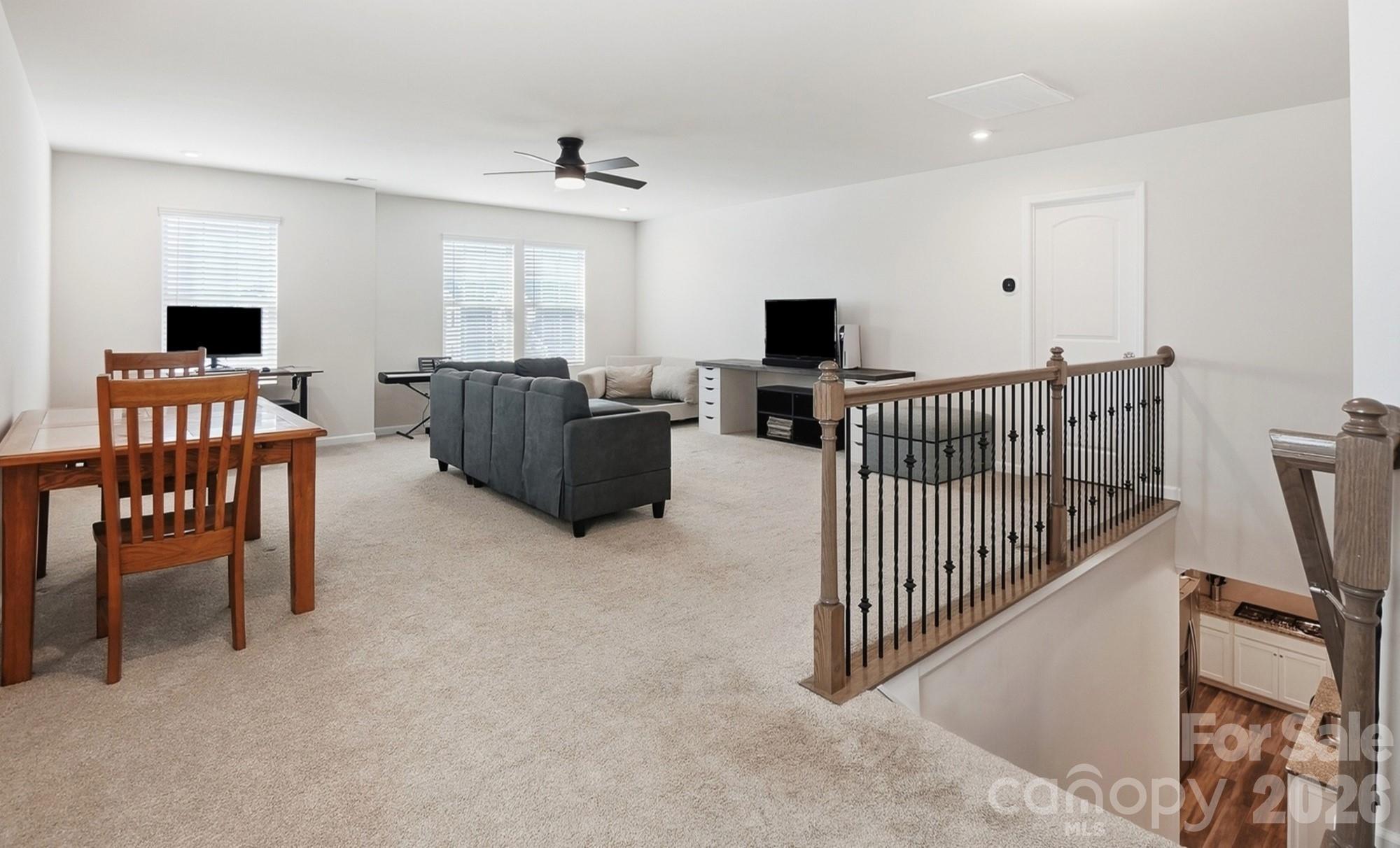 1403 Laggan Lane Property Photo 21