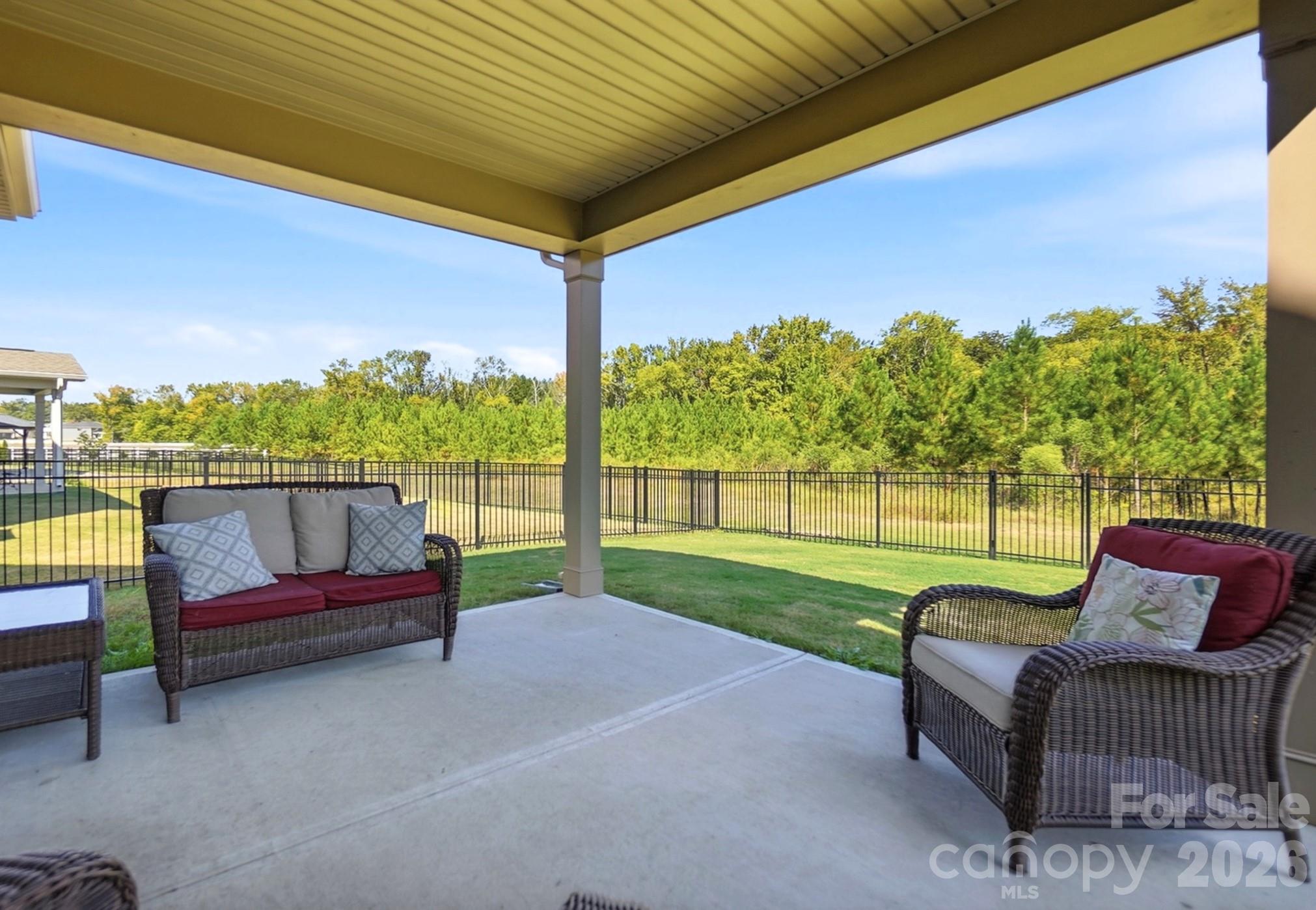 1403 Laggan Lane Property Photo 27