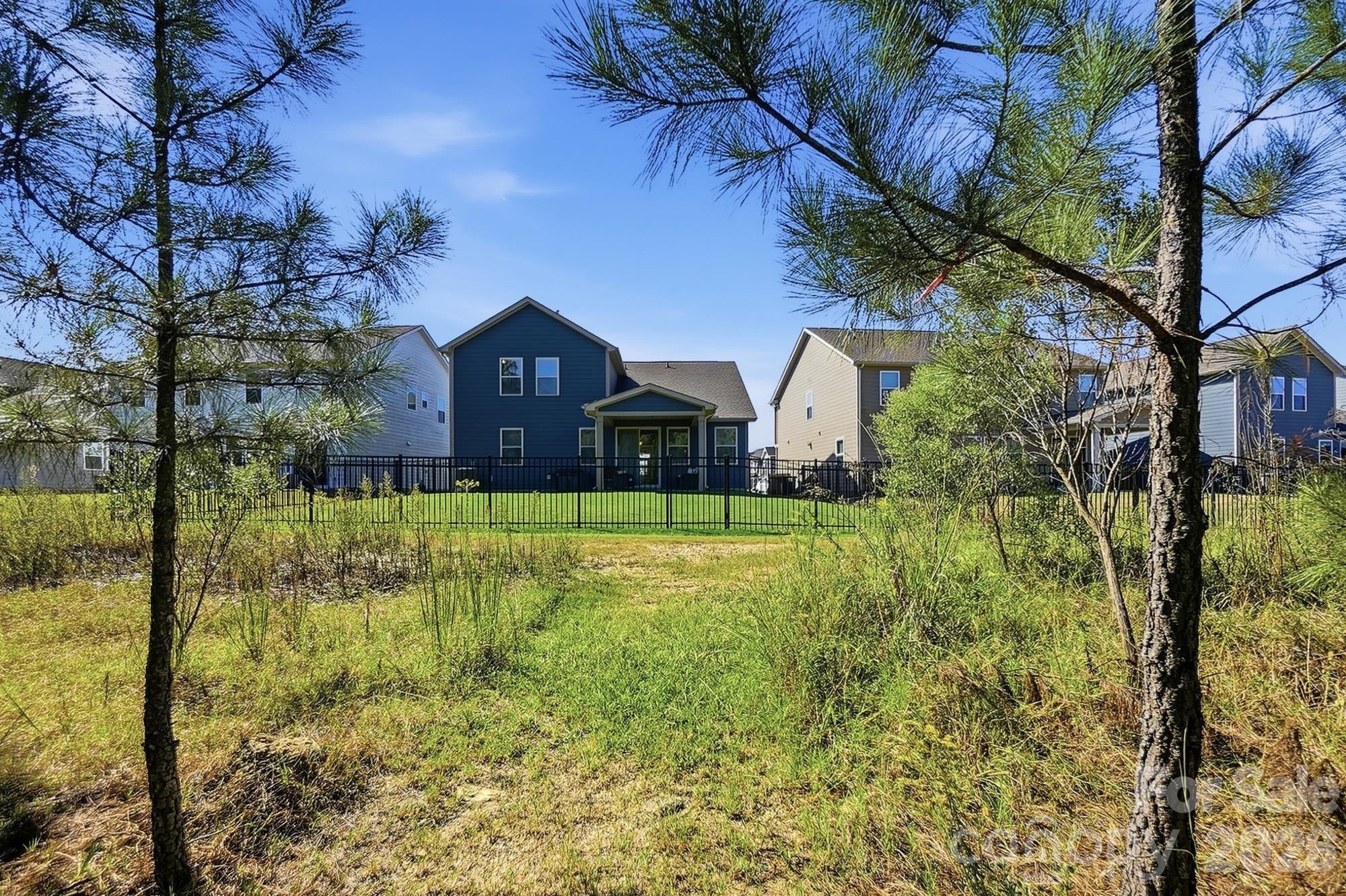 1403 Laggan Lane Property Photo 31