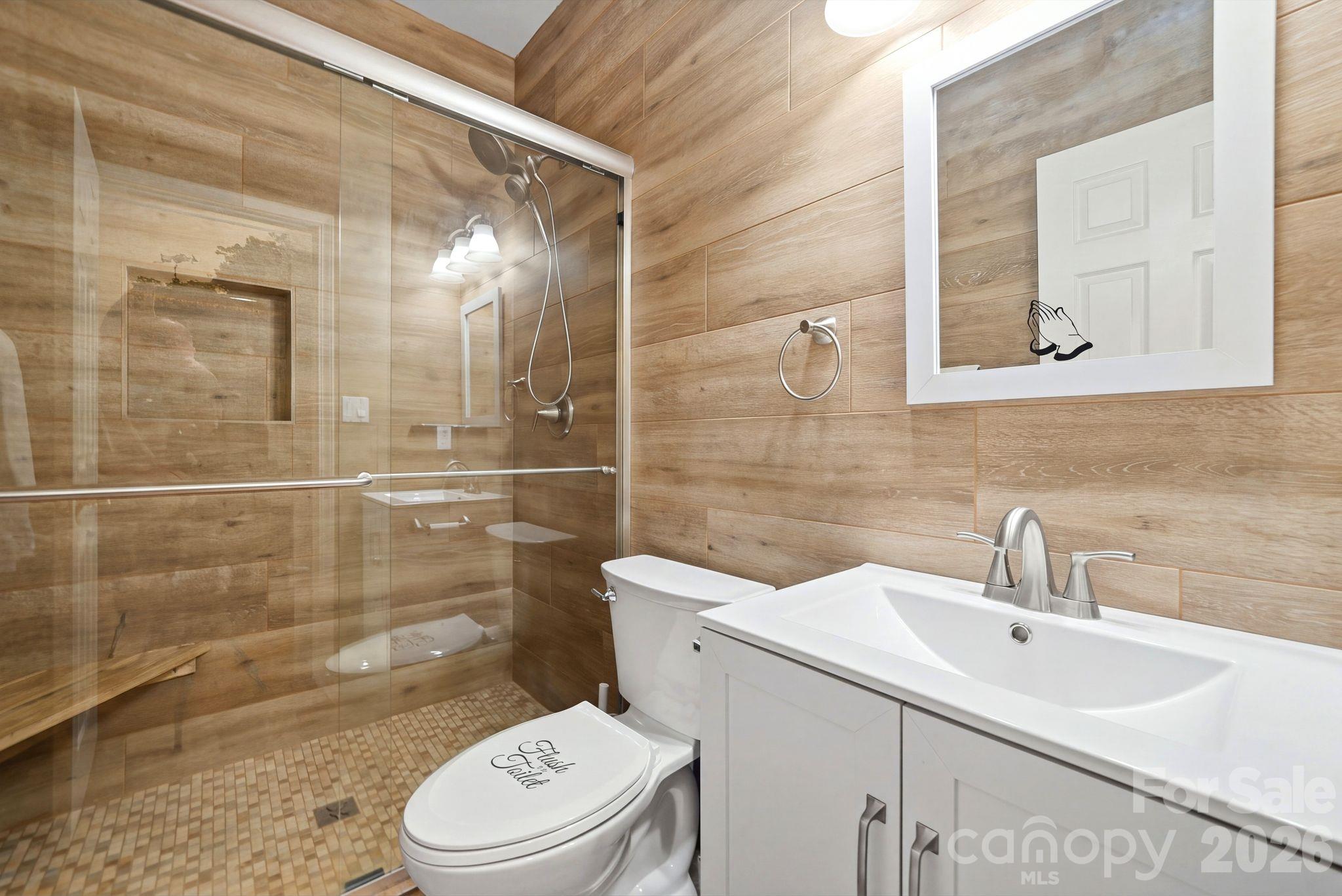 1121 Hillshire Meadow Drive Property Photo 32
