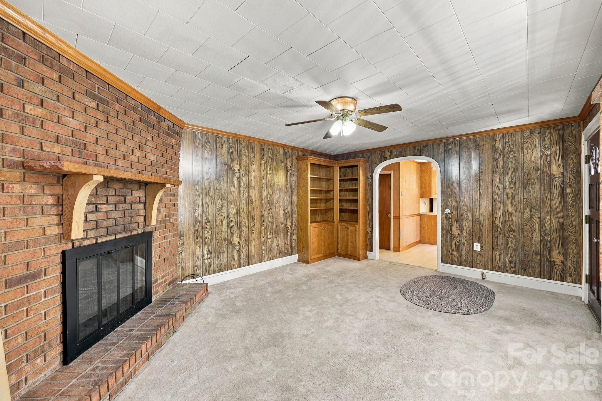 120 Glenwood Drive Property Photo 16