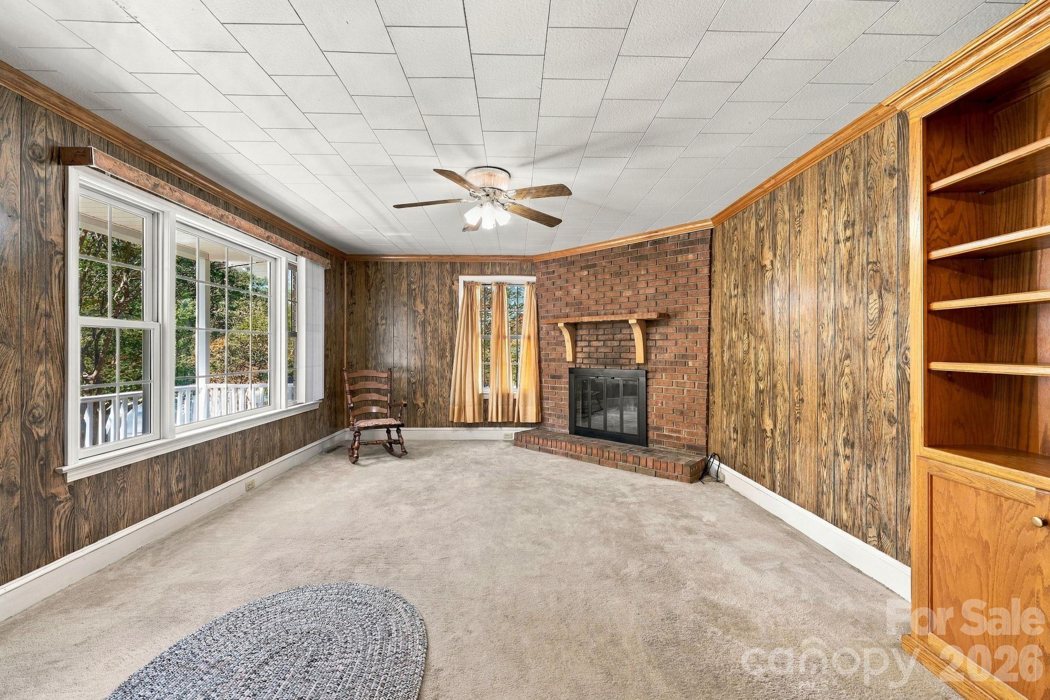 120 Glenwood Drive Property Photo 18