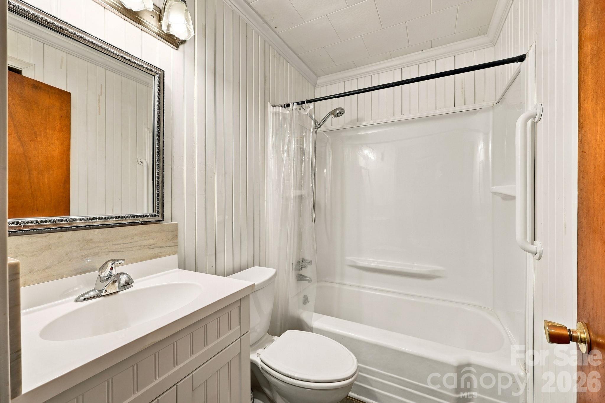 120 Glenwood Drive Property Photo 28