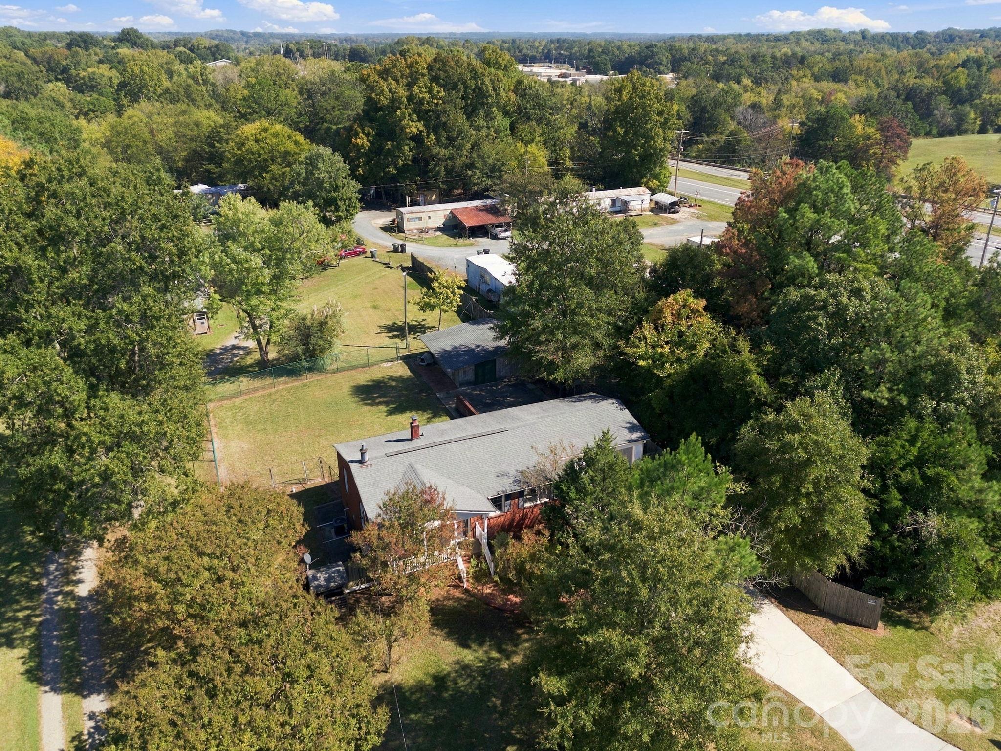 120 Glenwood Drive Property Photo 38