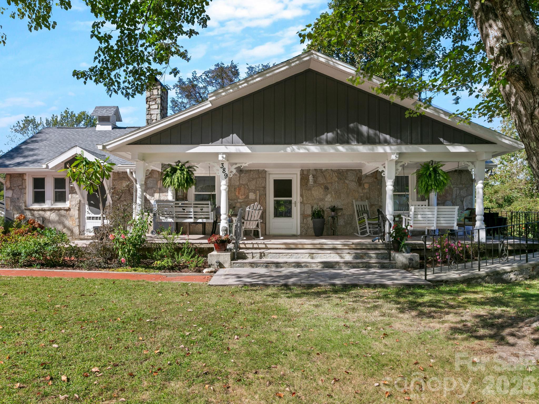 389 & 405 Courtland Boulevard Property Photo 1