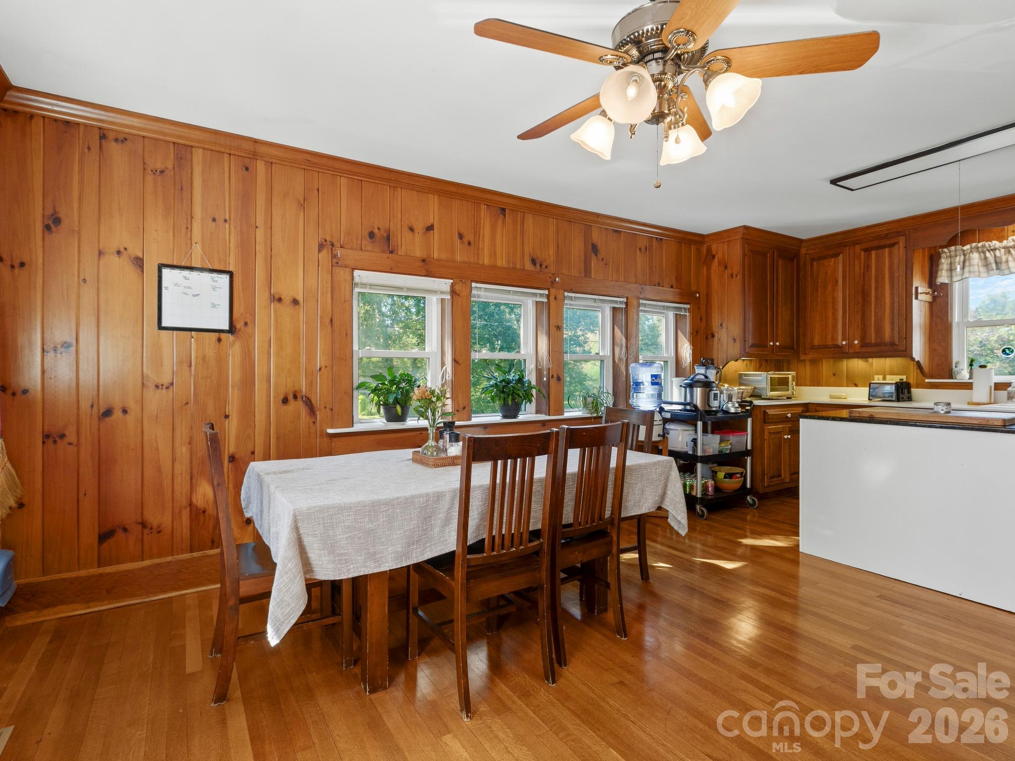 389 Courtland Boulevard Property Photo 11