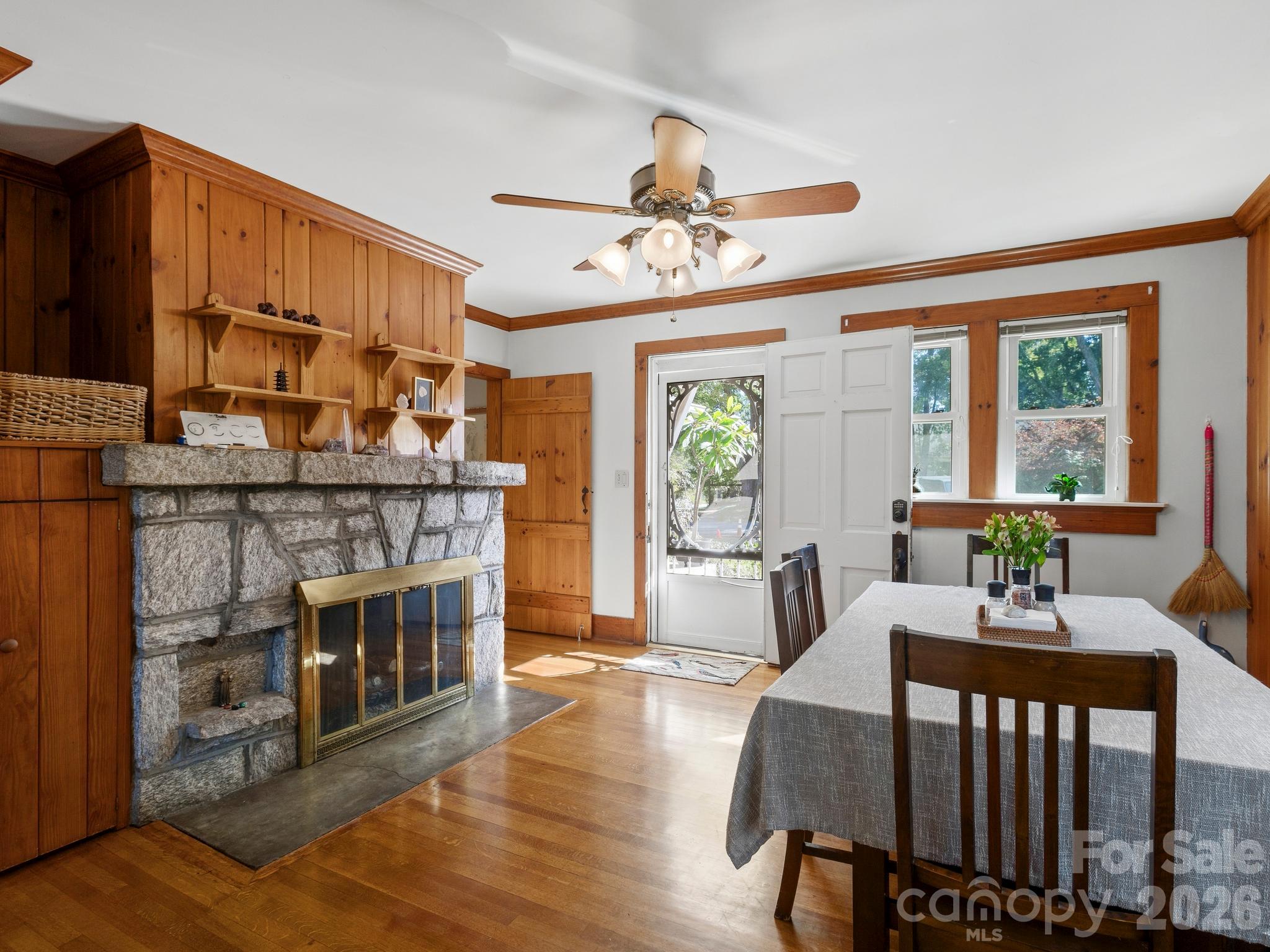 389 Courtland Boulevard Property Photo 12