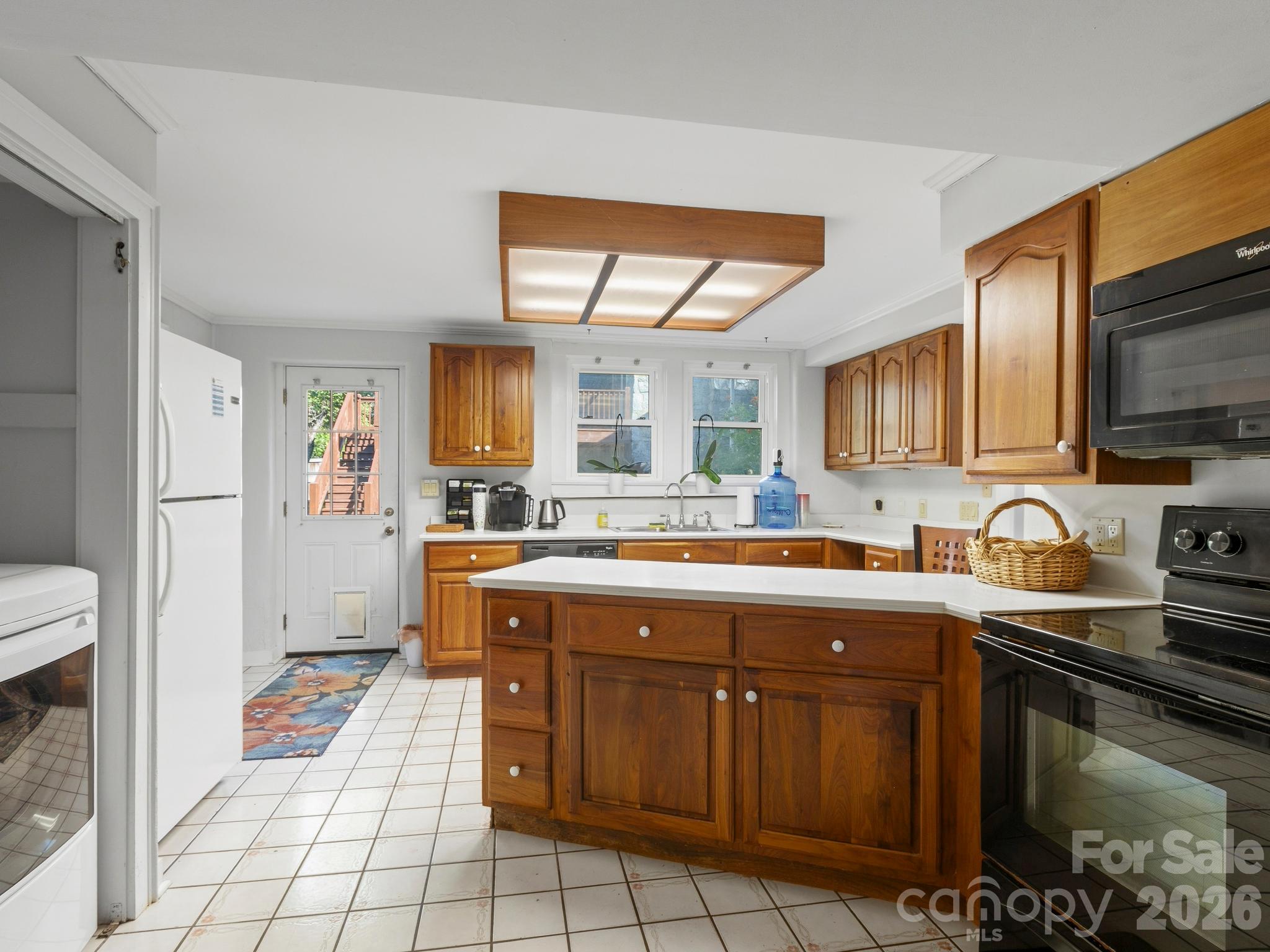 389 Courtland Boulevard Property Photo 26