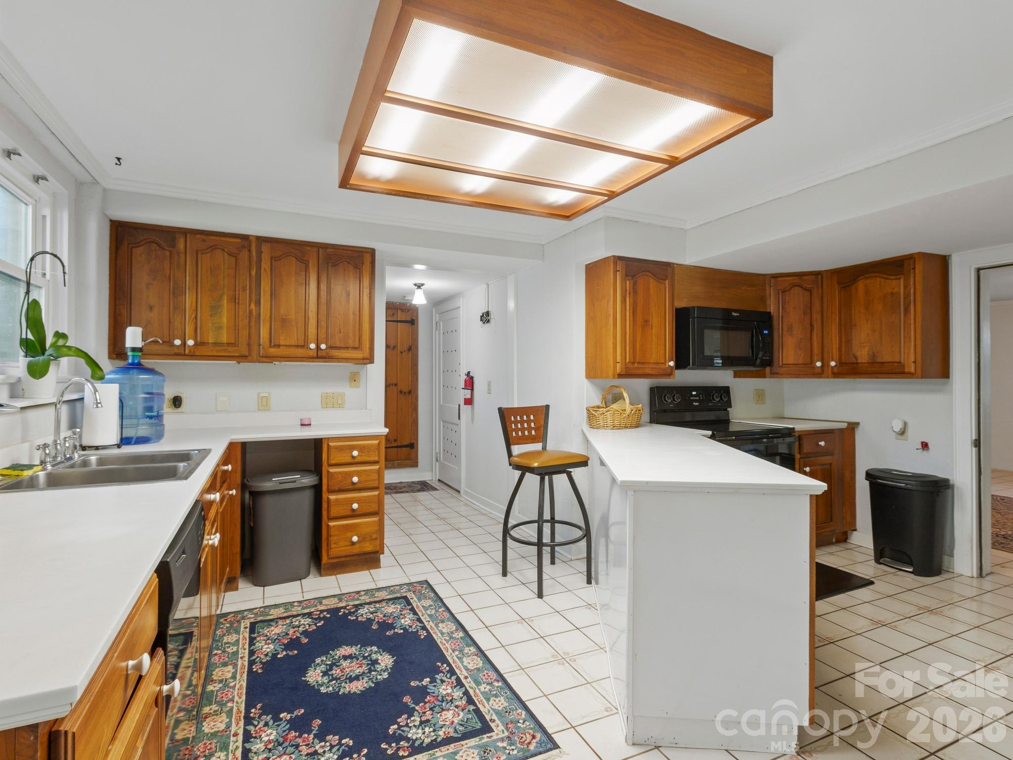 389 Courtland Boulevard Property Photo 27