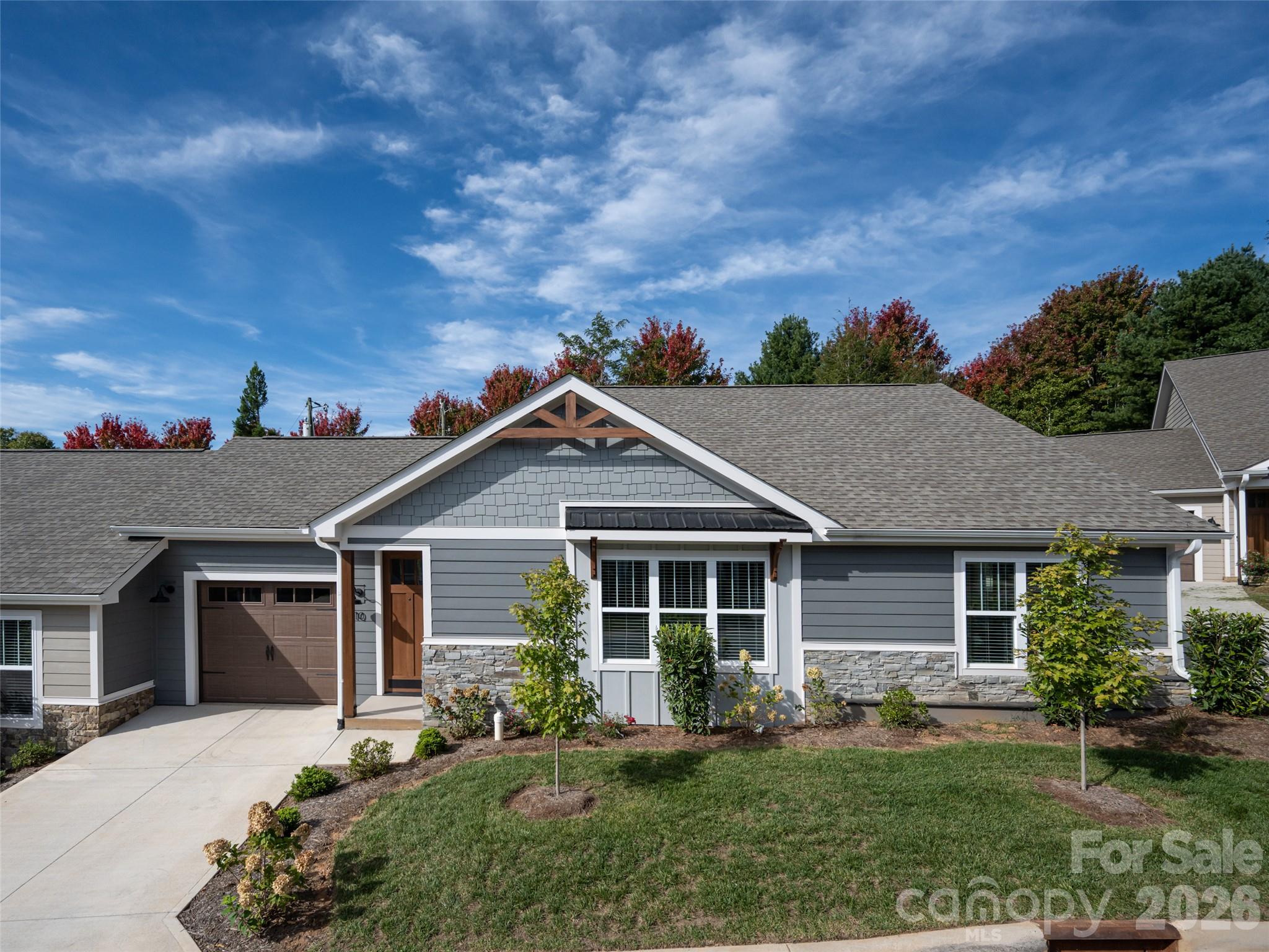 4431924 Property Photo 1