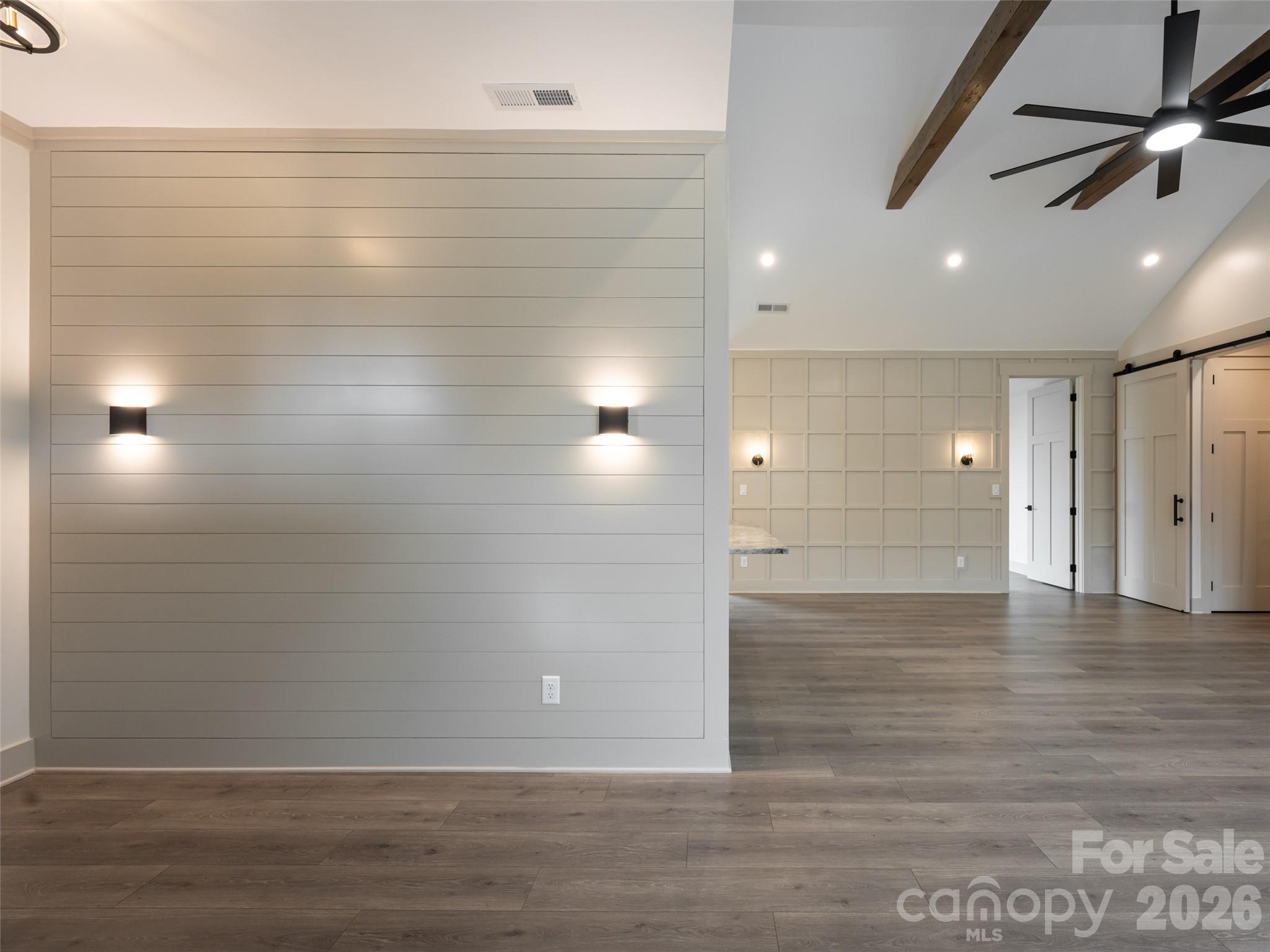 4431924 Property Photo 6
