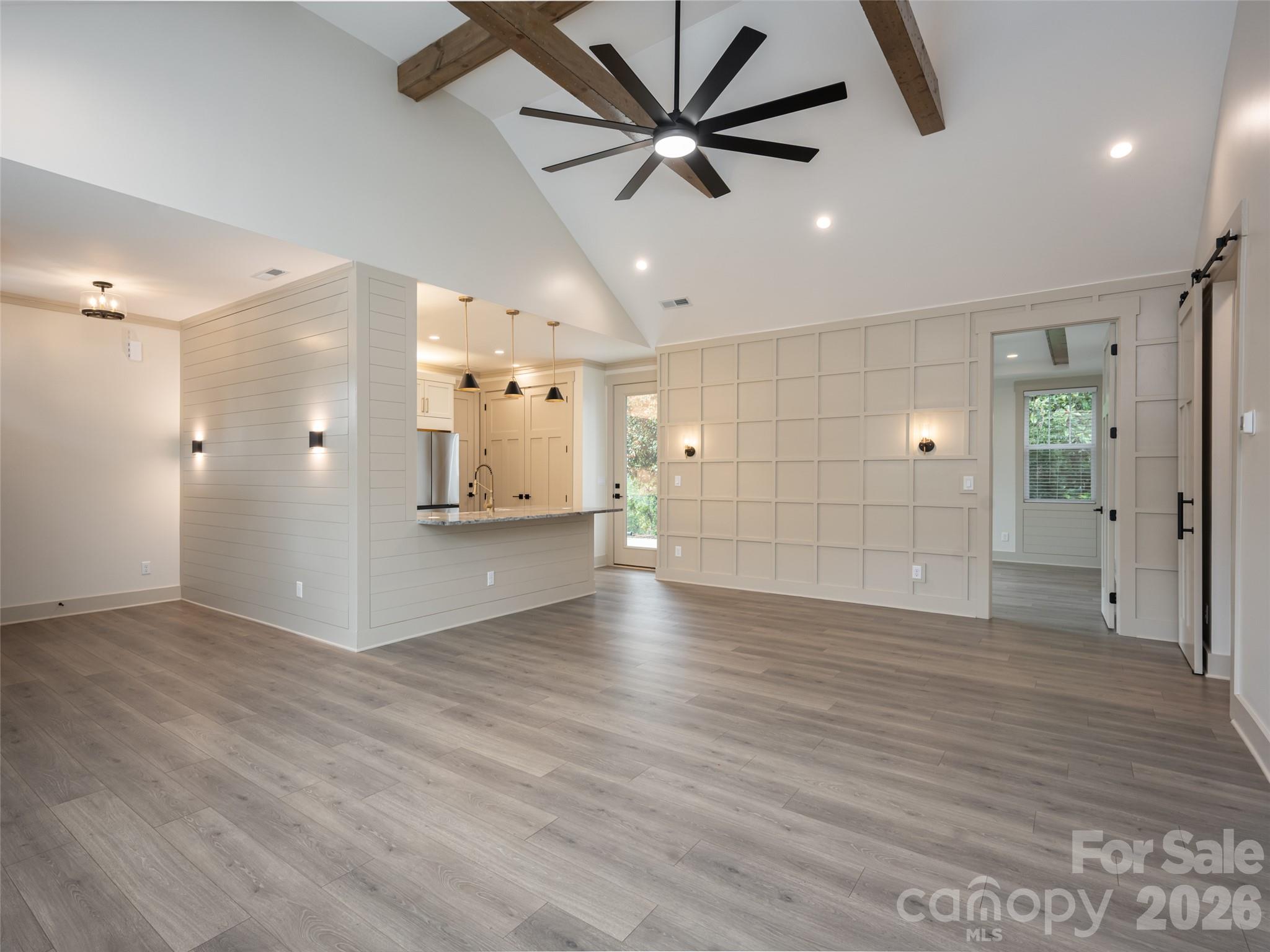 4431924 Property Photo 8