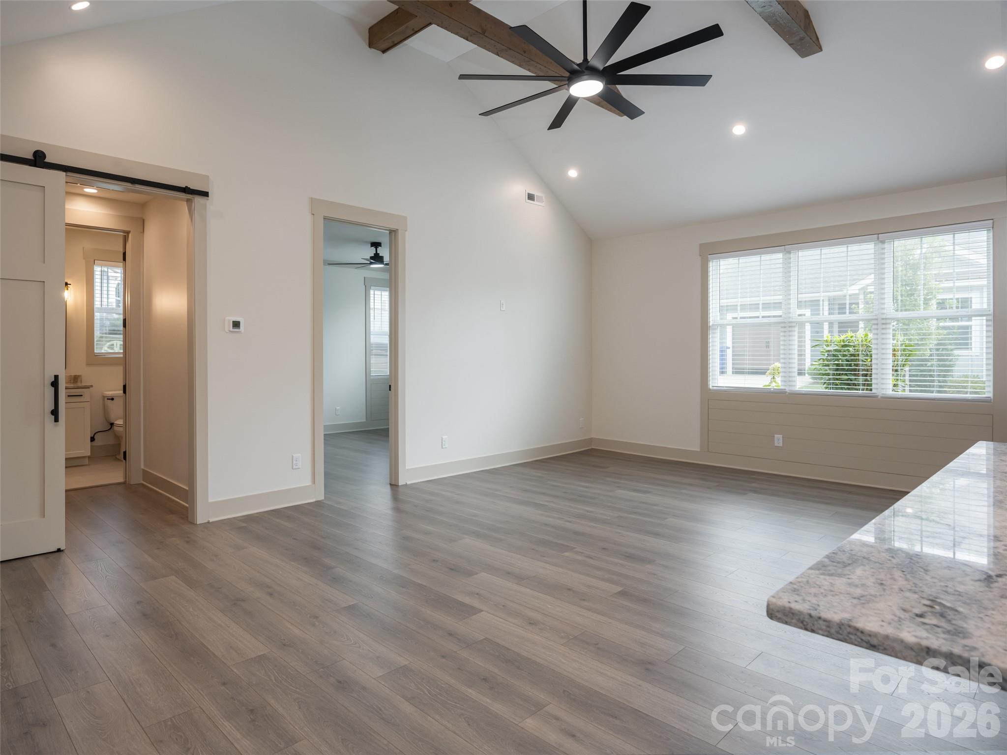 4431924 Property Photo 19