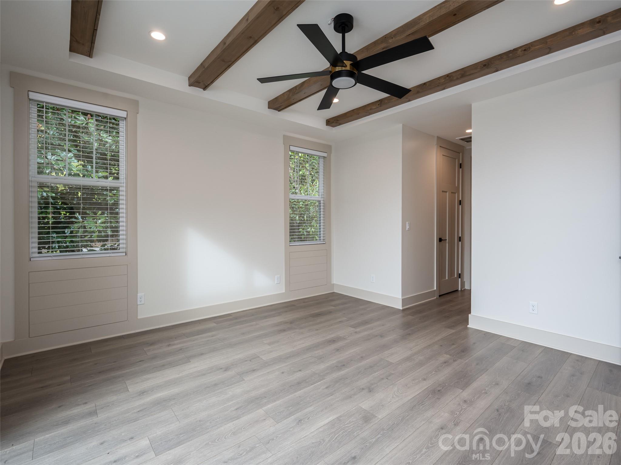 4431924 Property Photo 25