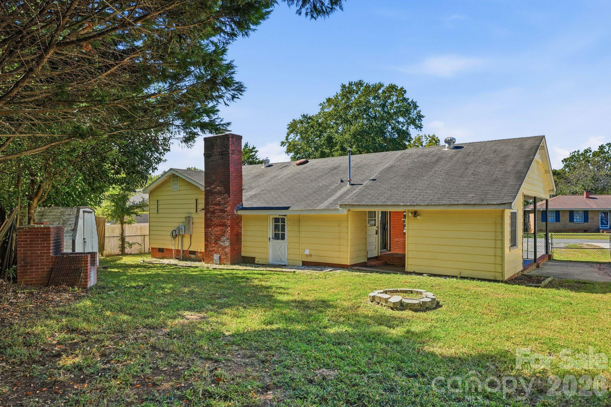 232 Eden Circle Property Photo 12